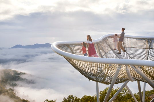 『ファミリーの思い出応援プロジェクト』!4月は「星野リゾート トマム」の日帰り施設の無料招待券を3組最大12名にプレゼント! 『ファミリーの思い出応援プロジェクト』!4月は「星野リゾート トマム」の日帰り施設の無料招待券を3組最大12名にプレゼント!