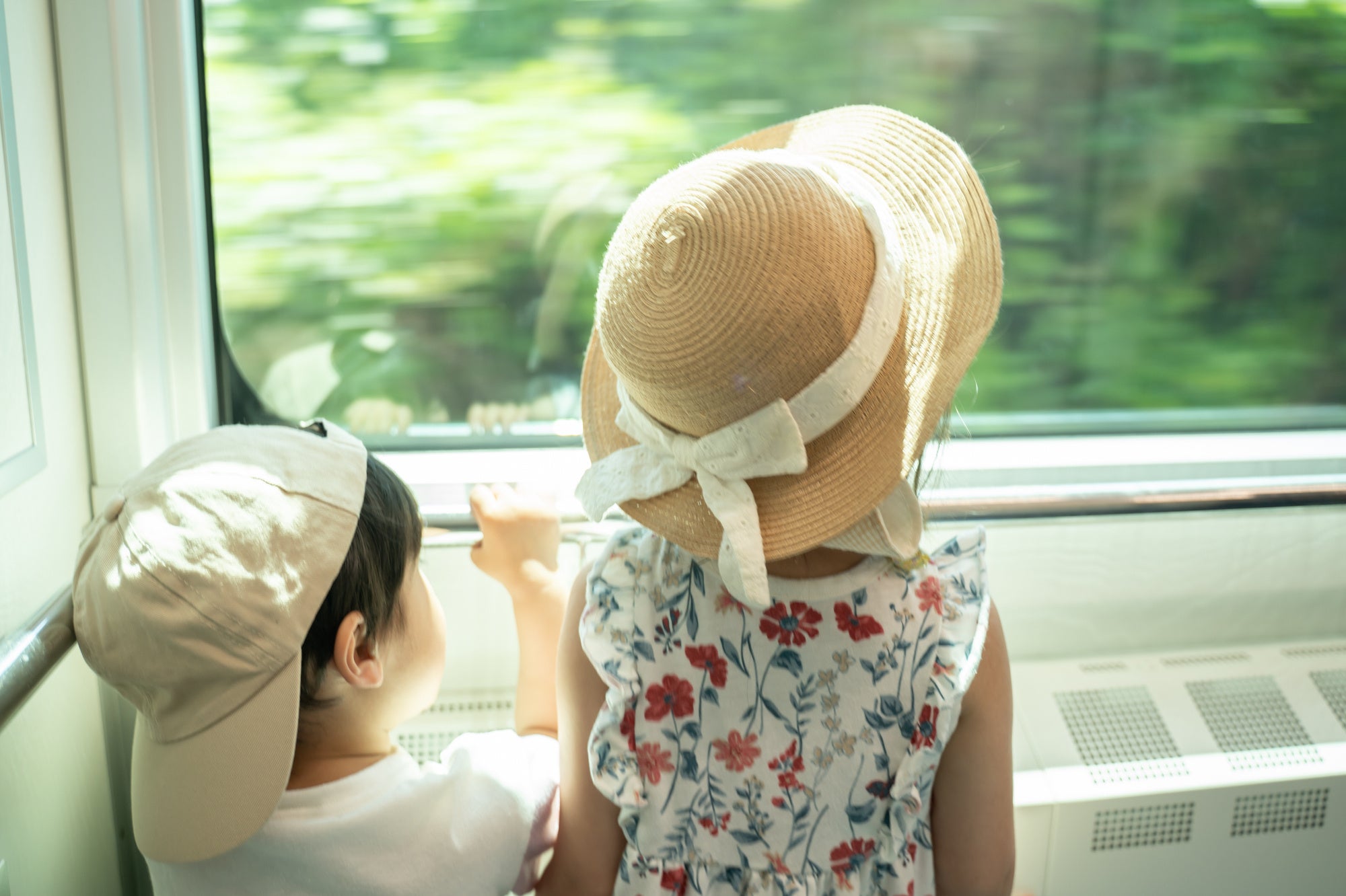 夏のレジャー費、増えた？減った？ 子育て世代の夏休みのお出かけ費用と工夫とは【夏休みお出かけ結果調査レポート後編】
