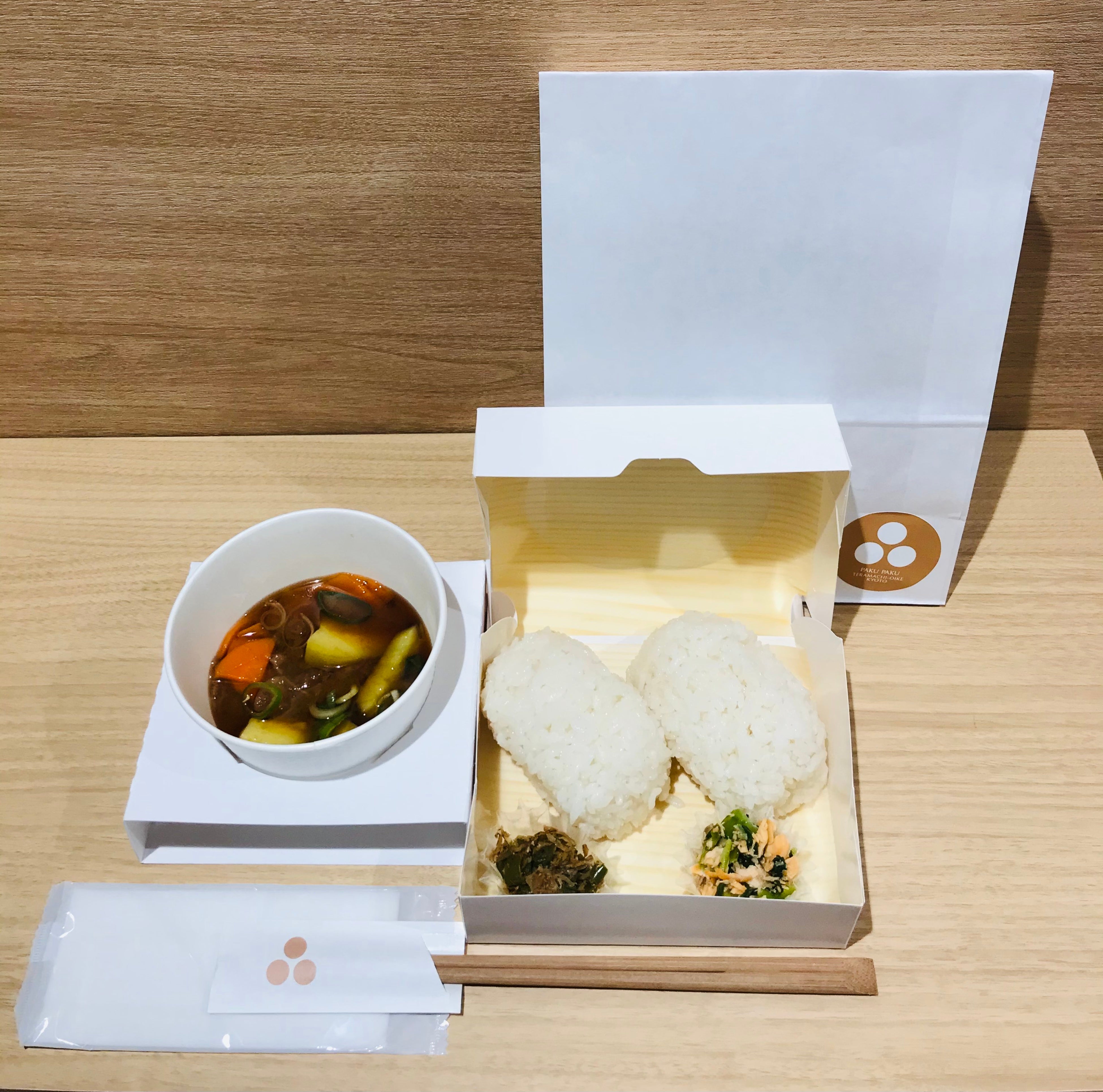 包材は、コストがかかっても環境負荷低減に寄与するものを厳選