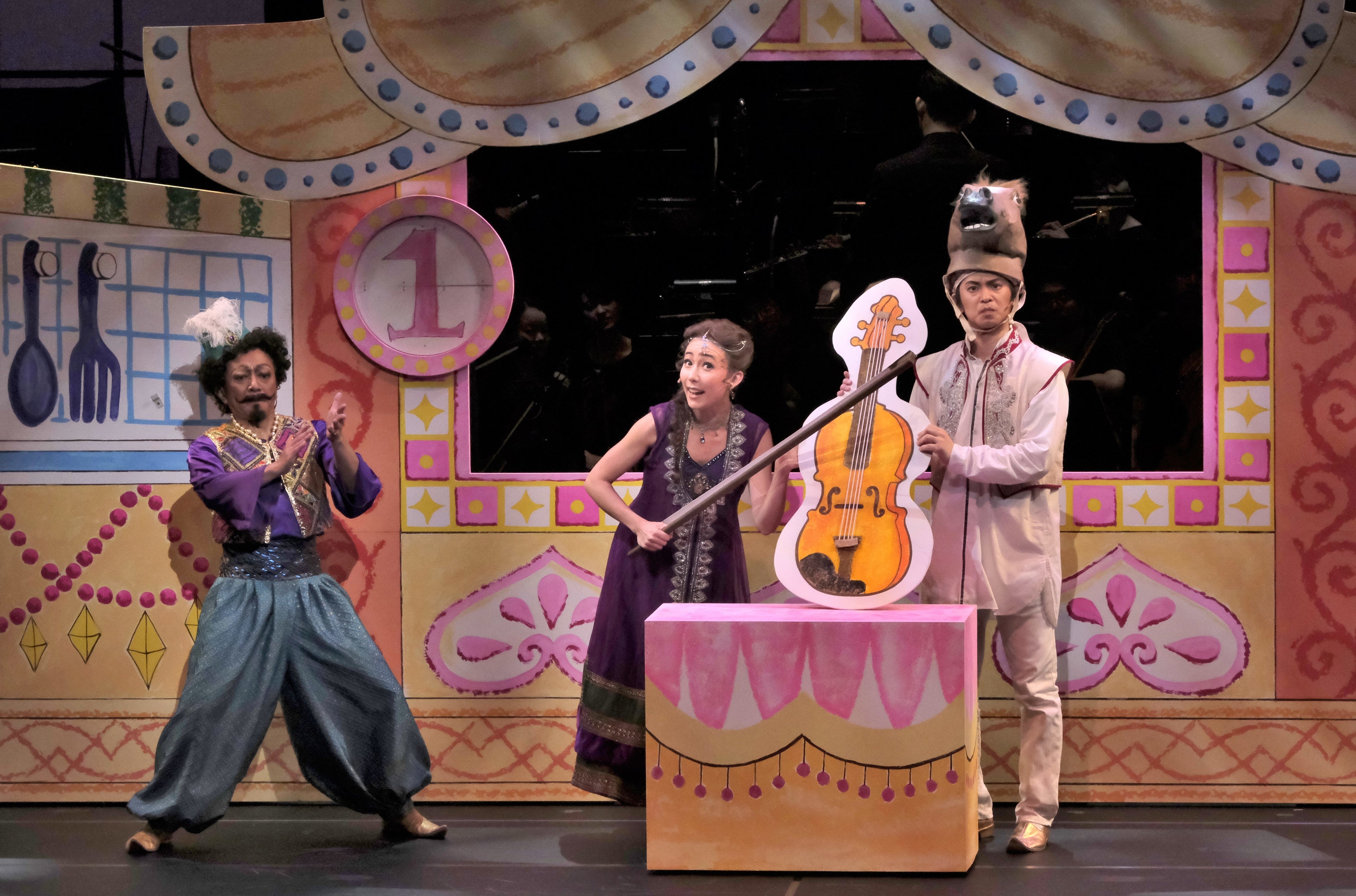 2019年公演より撮影： 三枝近志