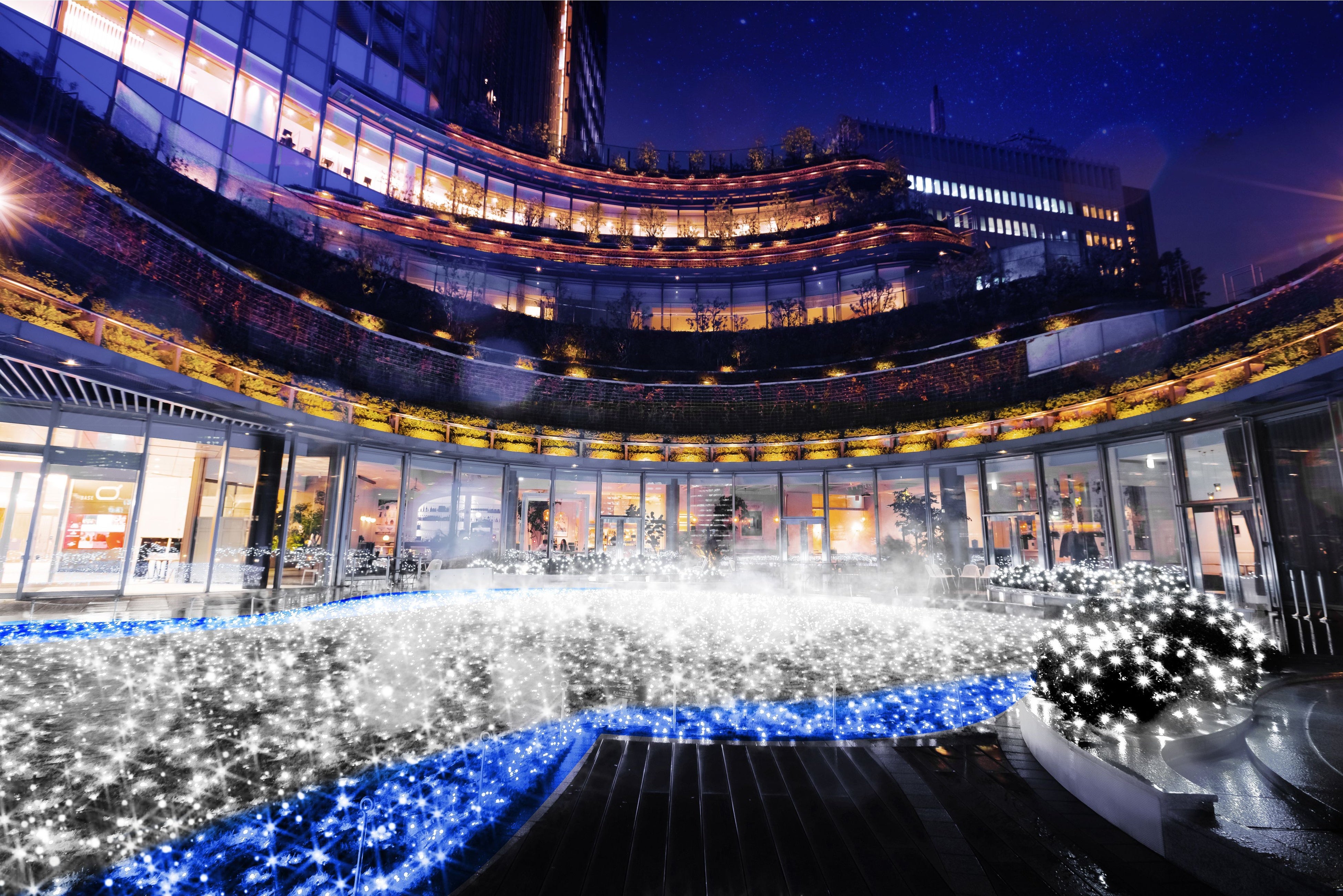 東京ミッドタウン日比谷】「HIBIYA Magic Time Illumination 2022