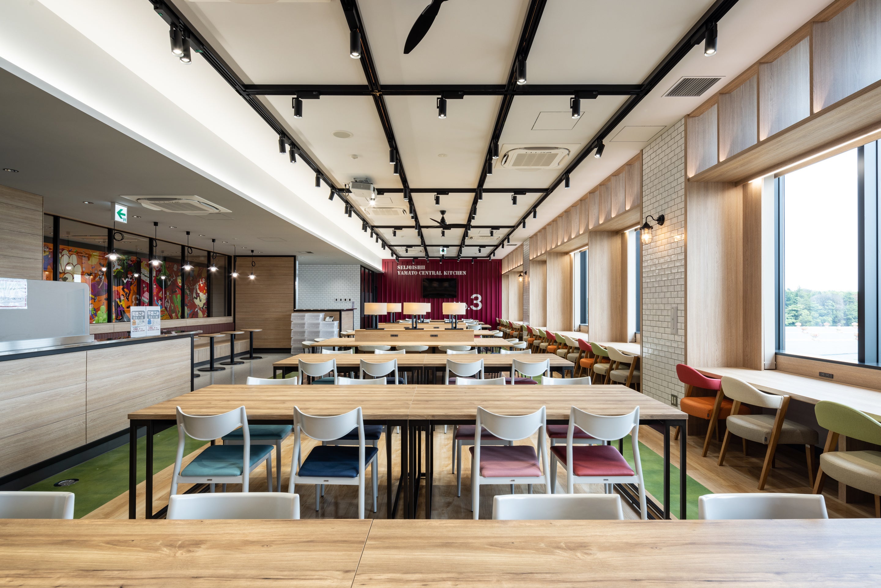 開放感のある従業員休憩室