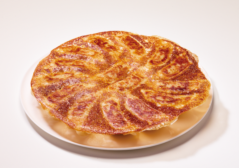 「ギョーザ 標準30個入り」※調理例