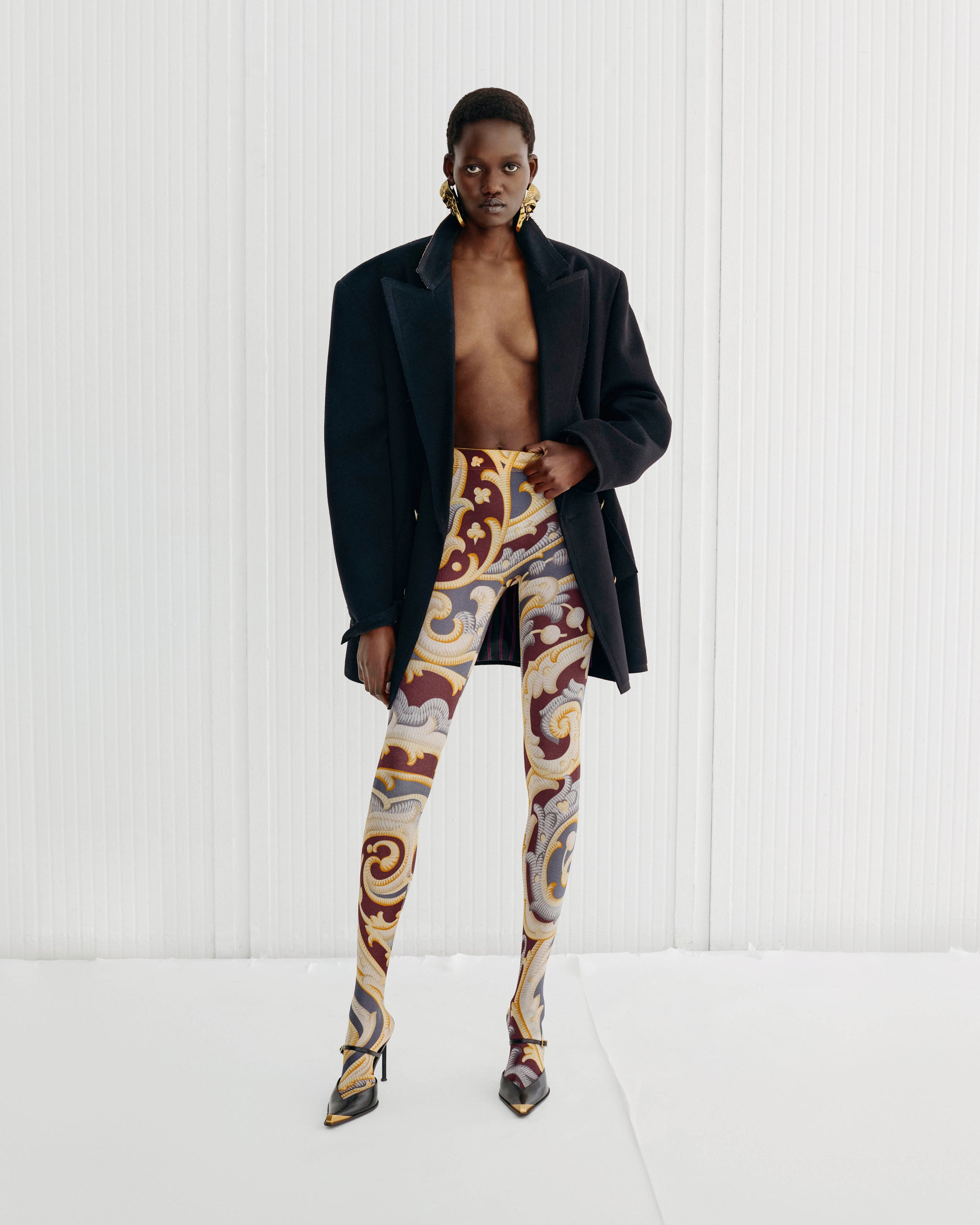 ETRO X WOLFORD ロングスカート エトロ】ブランドのイコノグラフィーを新たに表現するスキン