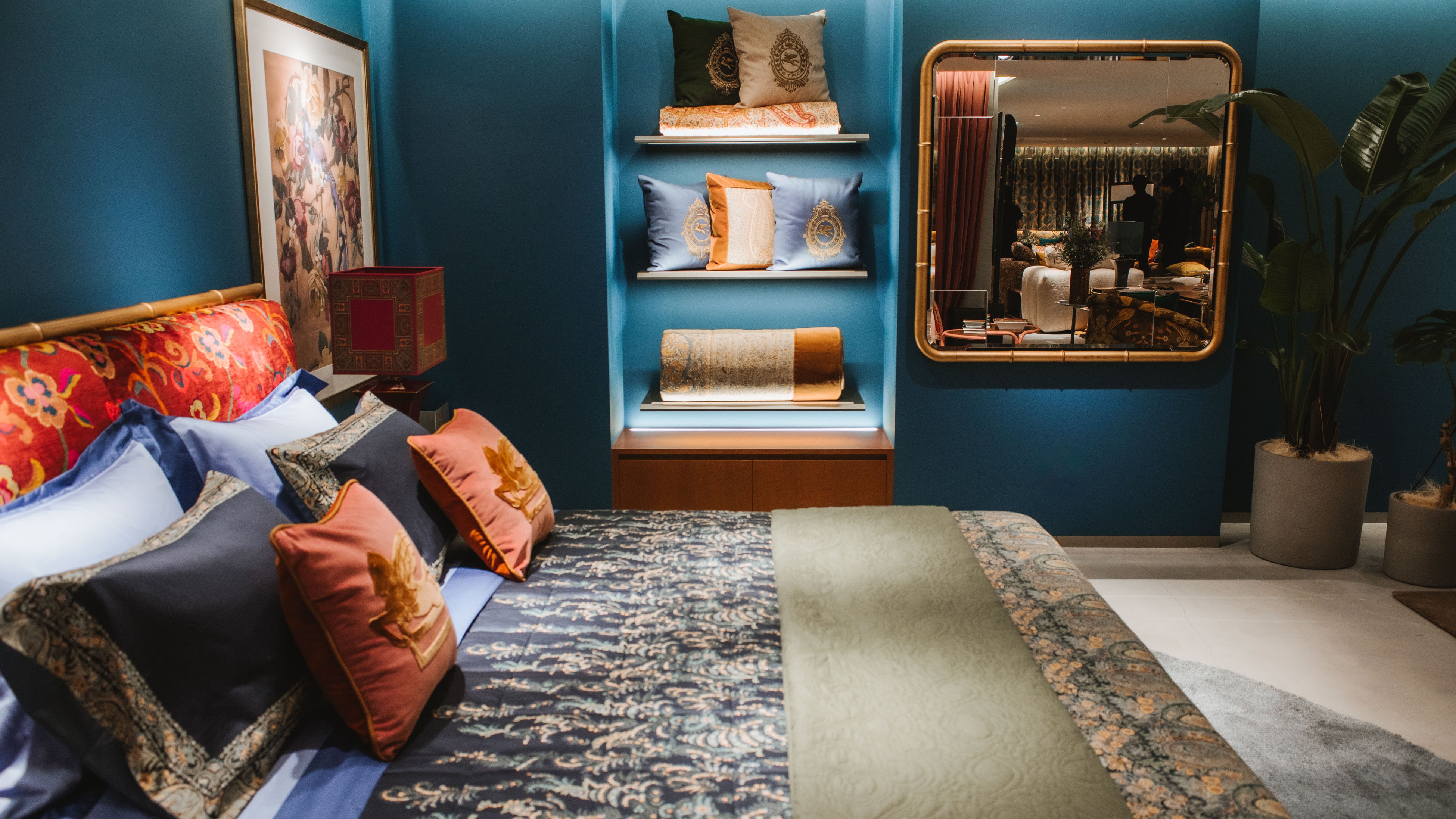 エトロ】東京・銀座本店にエトロホームのフラッグシップストアおよび