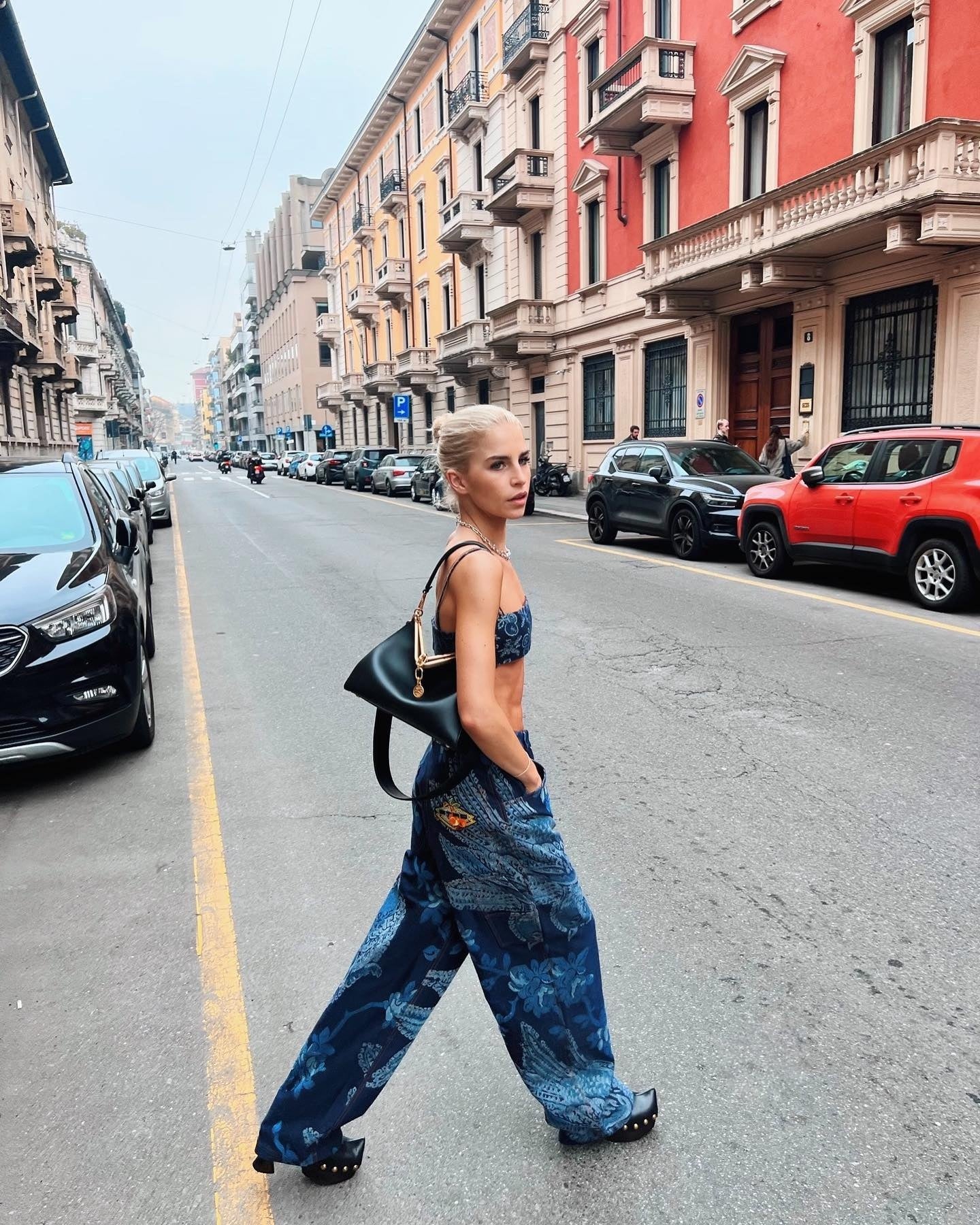 カロリーネ・ダウル