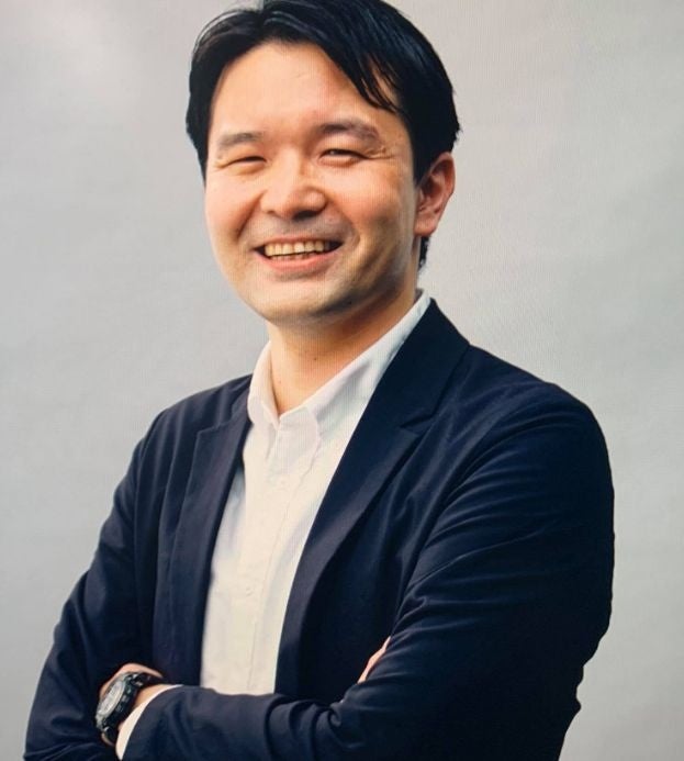 産業医 吉村 健佑