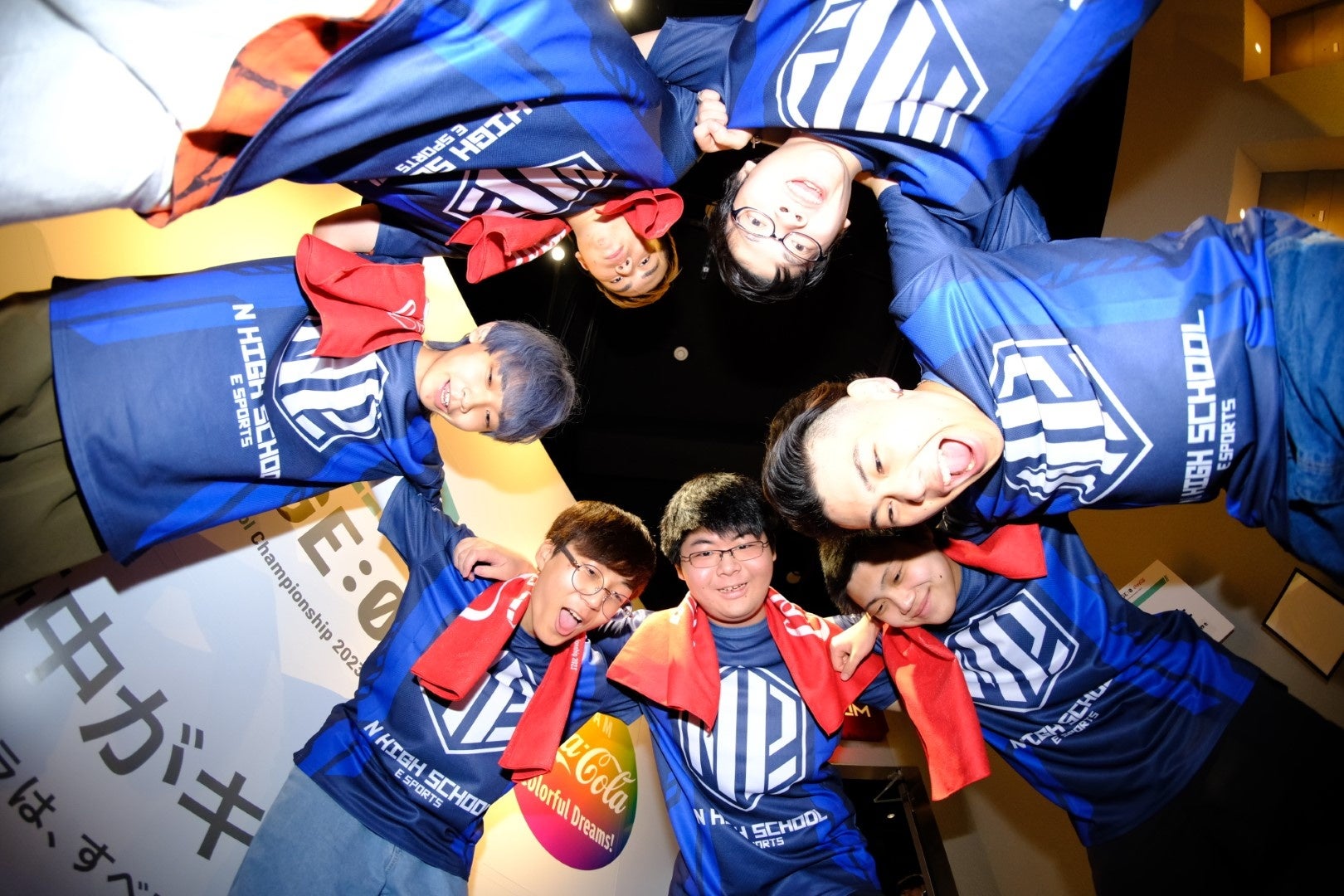 Little Glee Monster・アンガールズ田中・えなこらが熱戦を応援!全国7,031人の頂点!高校eスポーツ日本一のチームが決定 Little Glee Monster・アンガールズ田中・えなこらが熱戦を応援!全国7,031人の頂点!高校eスポーツ日本一のチームが決定