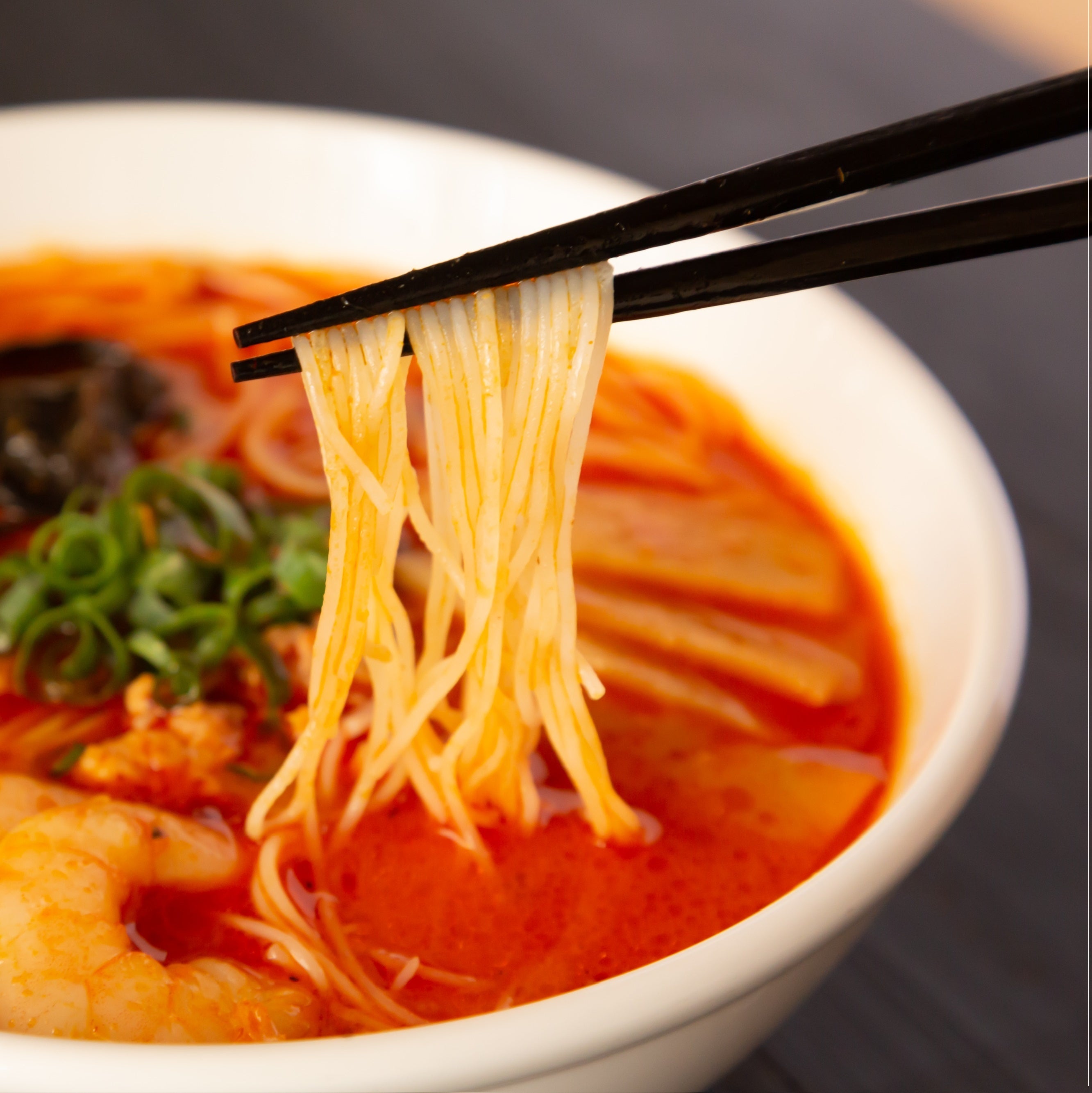 （ケンミン食品）健民ダイニング監修「ピリ辛汁ビーフン」調理例③