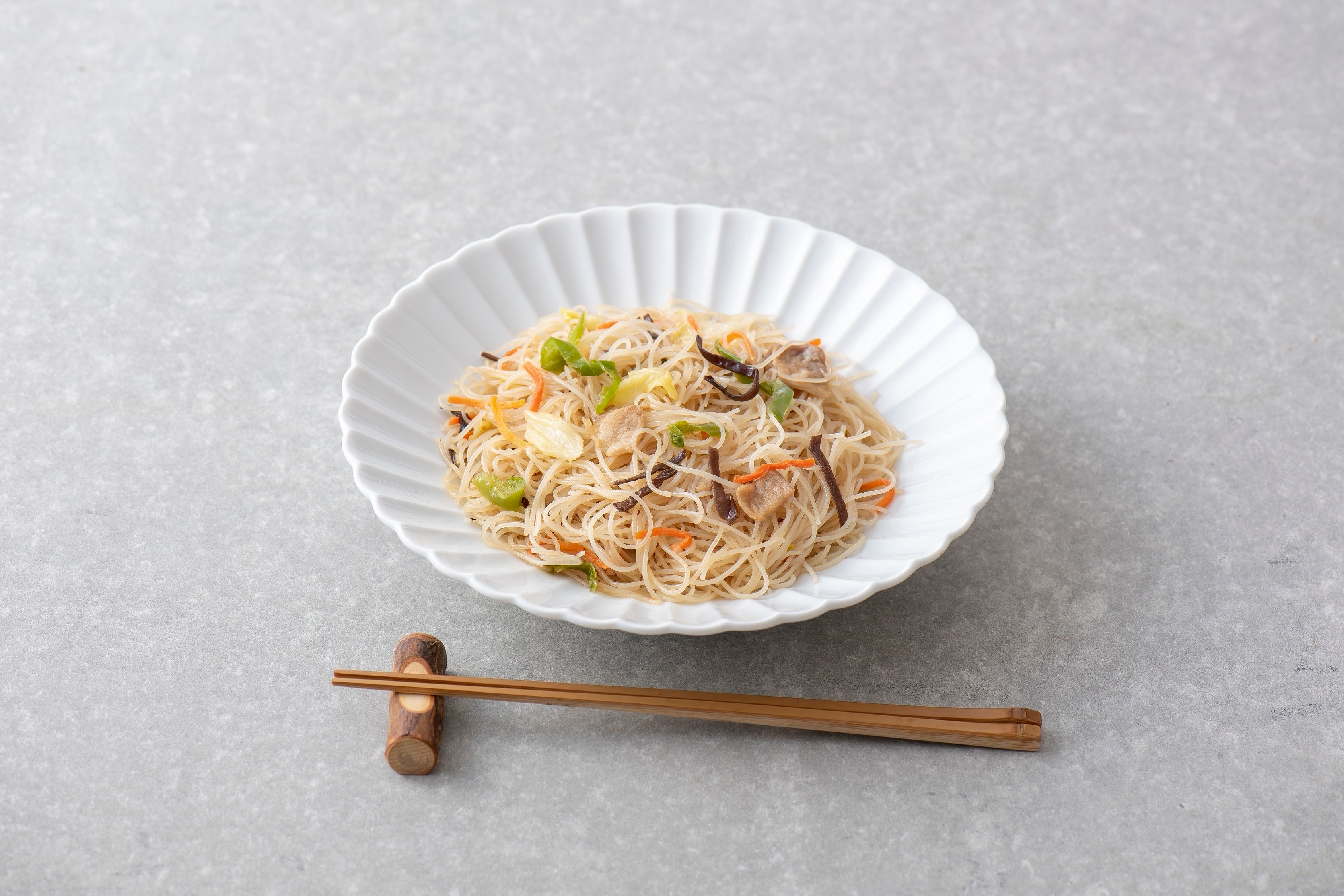 （ケンミン）冷凍焼ビーフン調理例