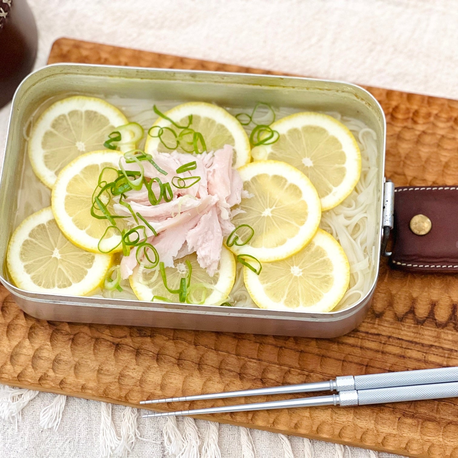 フォーくるくるボールを使えば、簡単におしゃれなフォーが作れます