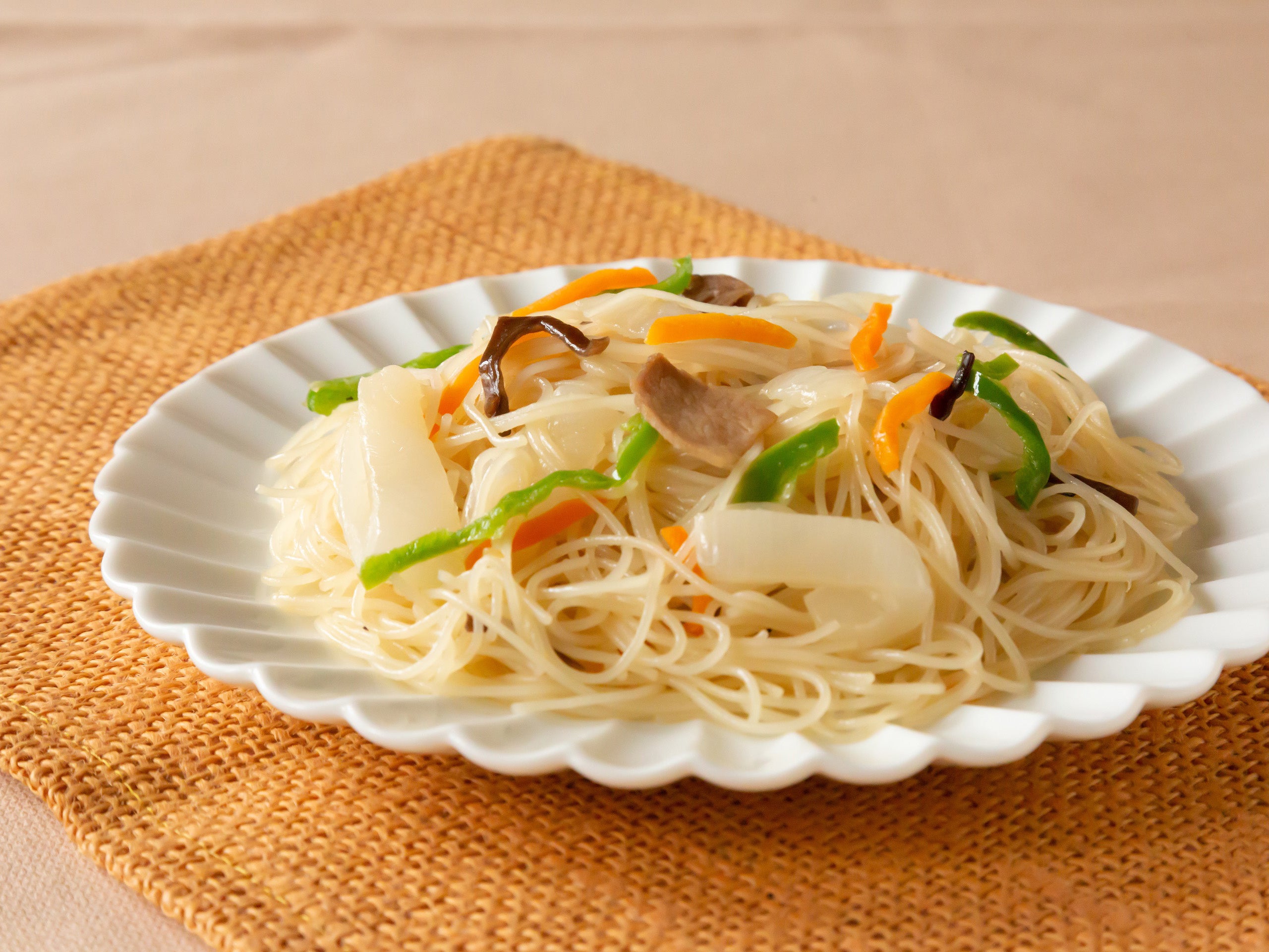 ついに20台目】冷凍ビーフン自動販売機 地元・兵庫県の阪神電車・西宮