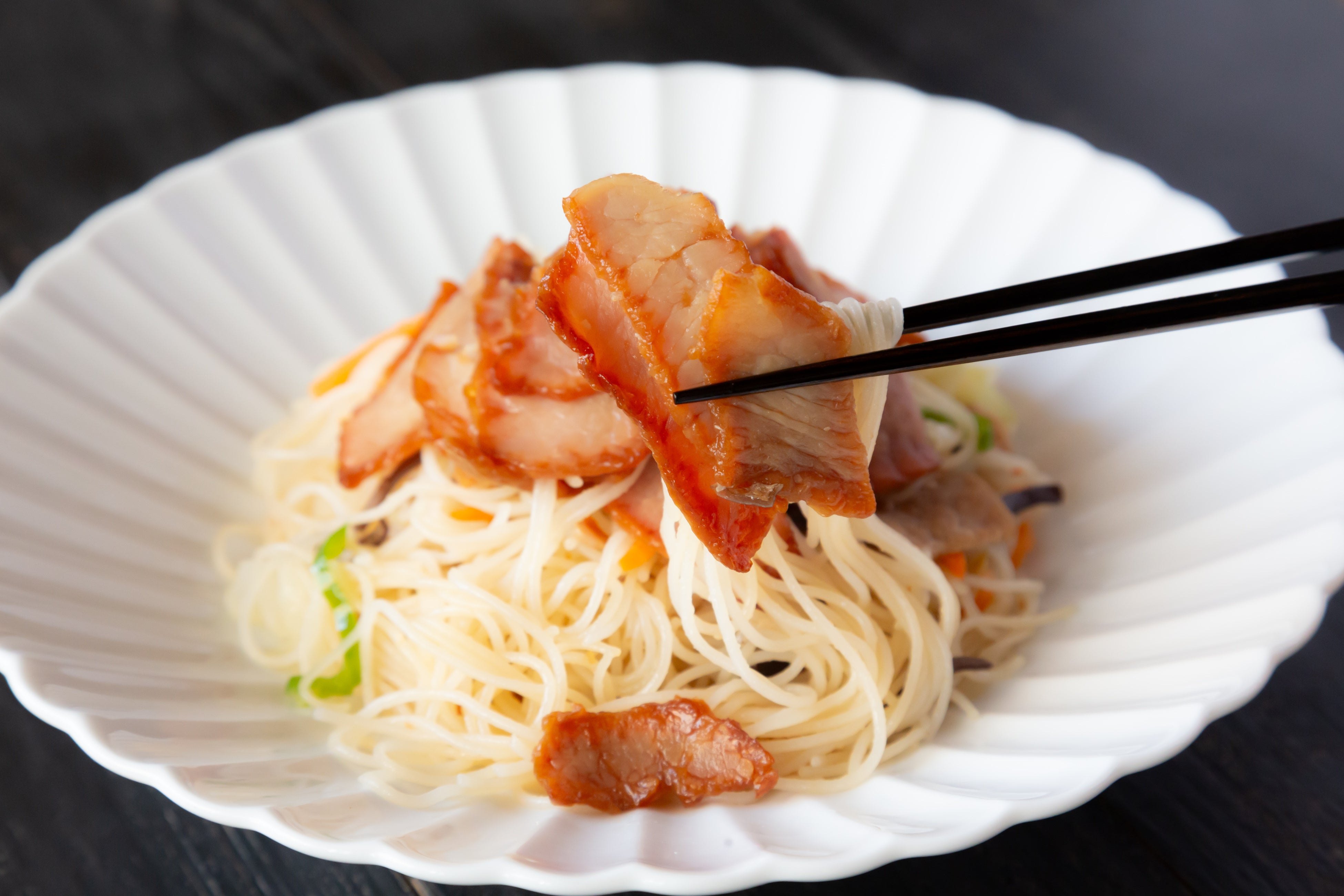 チャーシューのっけ焼ビーフン