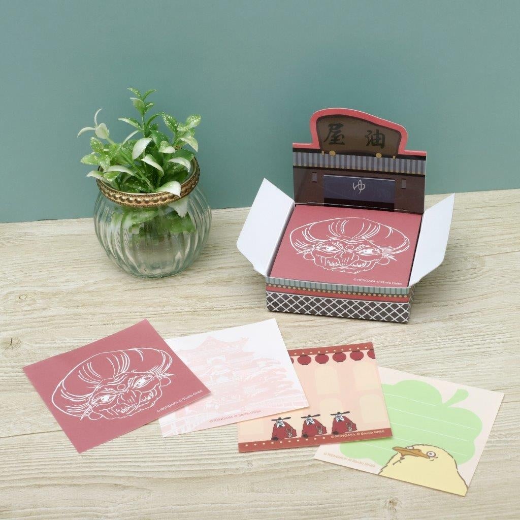 箱入りメモ帳 ［千と千尋の神隠し］660円（税込）