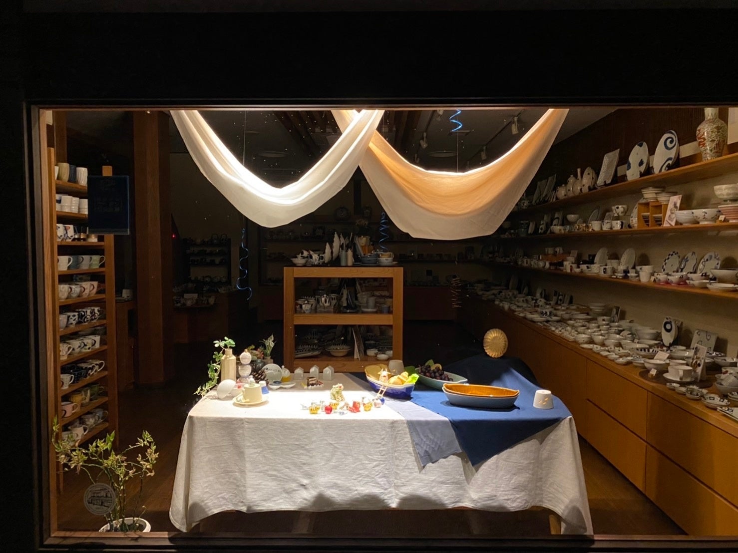 優秀賞　≪食卓の方舟≫