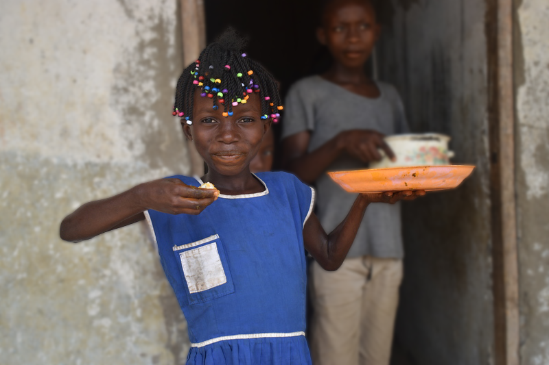 NPO法人アラジが小学校支援を届ける子ども