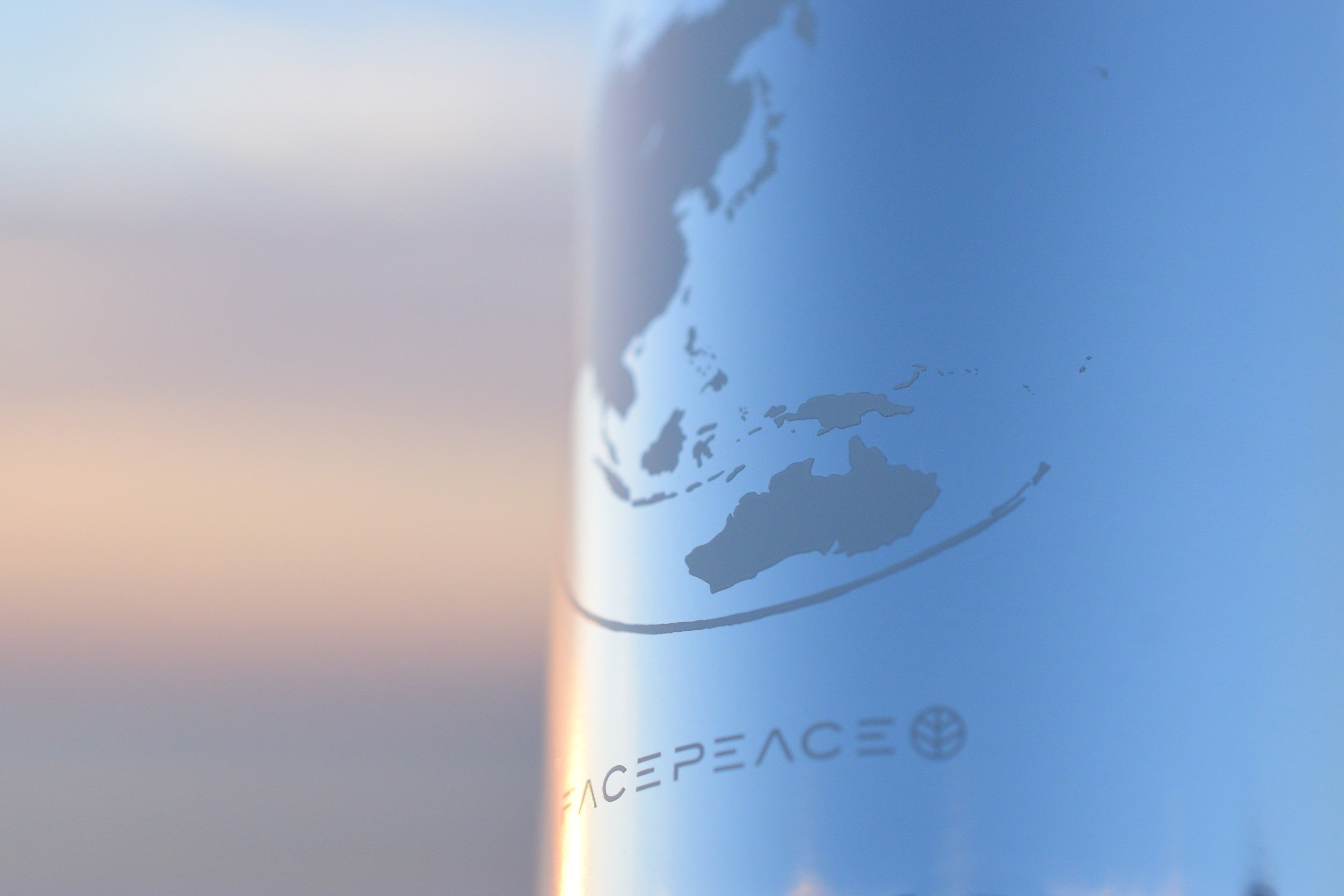 宇宙化粧品 スペースコスメ フェイスピース 宇宙技術とソーシャルイノベーションの融合 事業を通した世界の障害者の支援活動