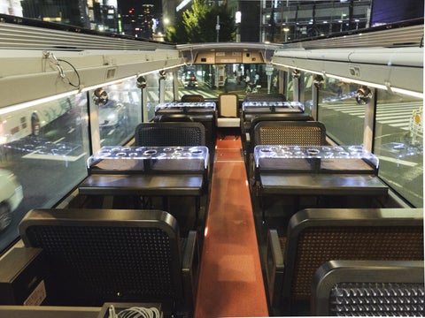 川崎の夜空を彩るドローンショー×東京レストランバスの特別コラボコース