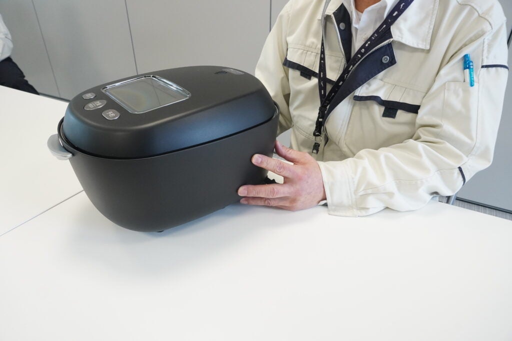 家の中で一番古い家電が10年より長い人は6割以上 3人に1人が炊飯器を7