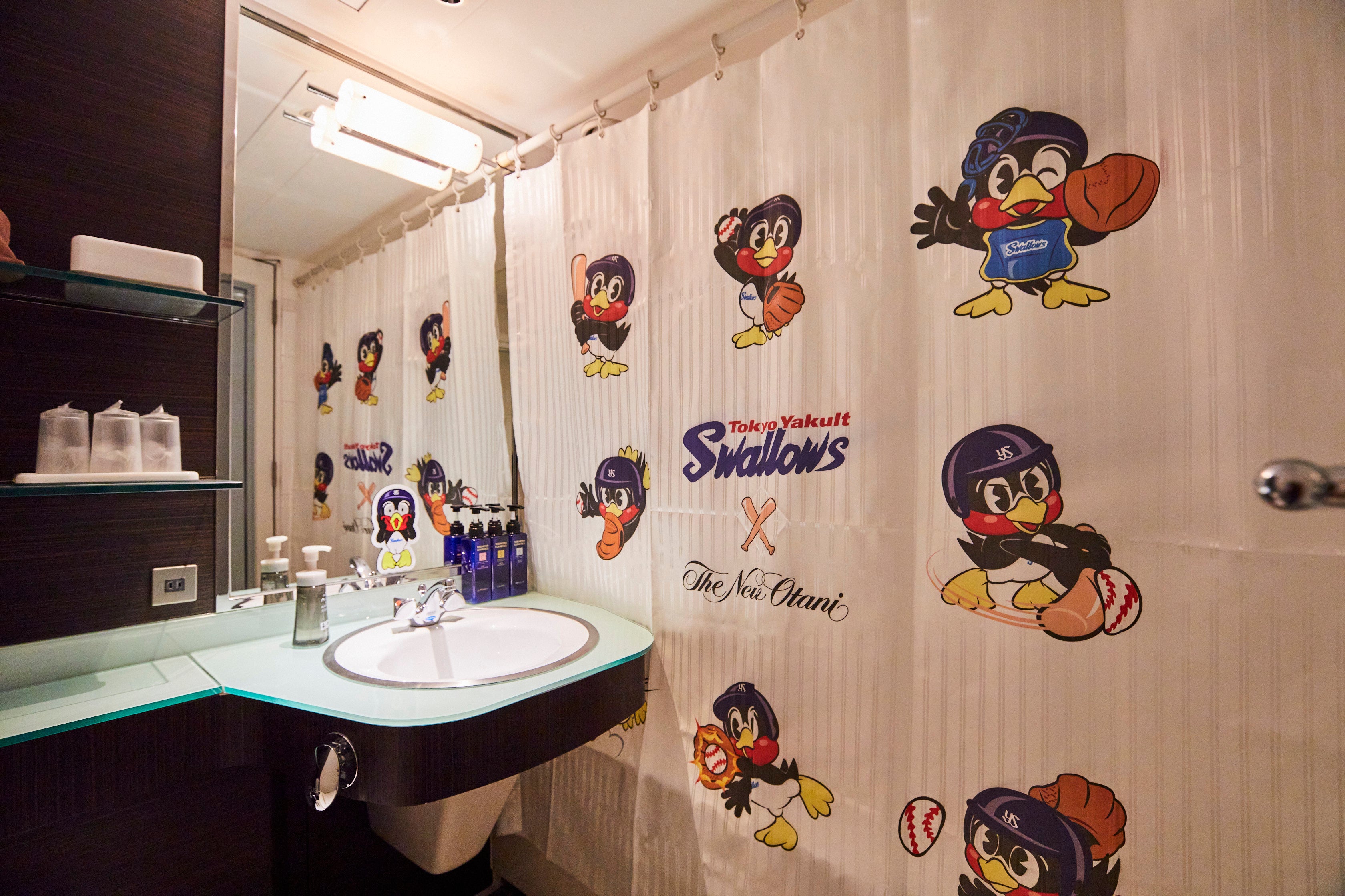 シャワーカーテン