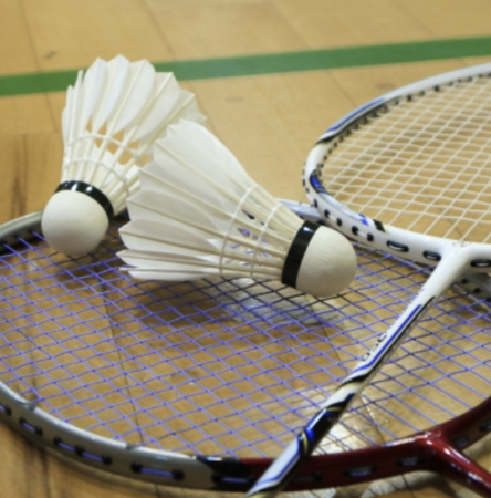 22年冬 高校バドミントン企画 全国のバドミントン部を応援 バトミントン部の進路 部活 応援キャンペーン を実施 おもれいのプレスリリース