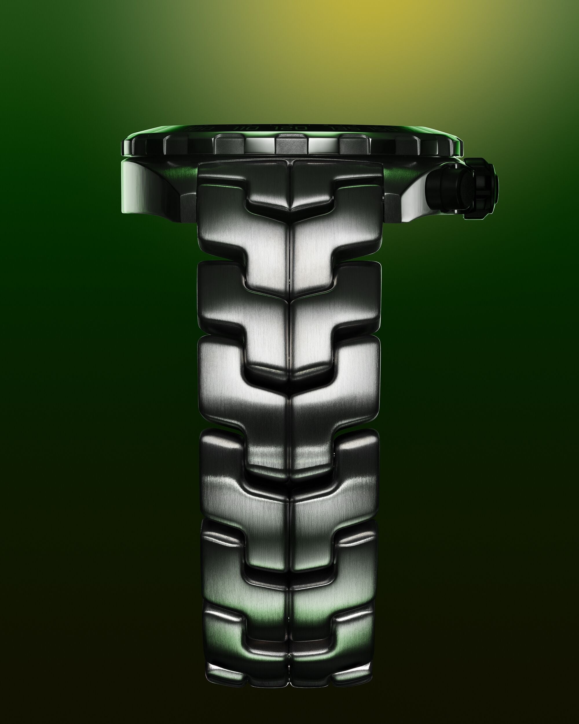 タグ・ホイヤー、永遠のレジェンドであるアイルトン・セナを称えた精度