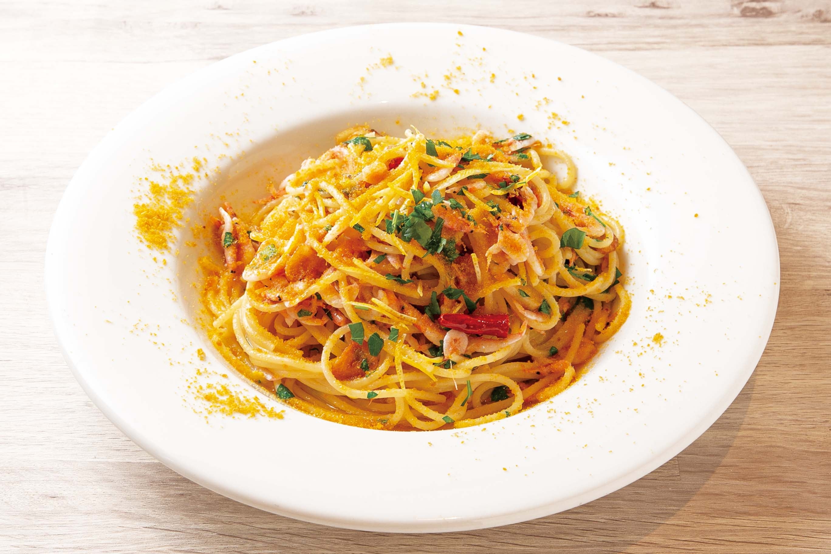 桜海老とカラスミのペペロンチーノ レモン風味