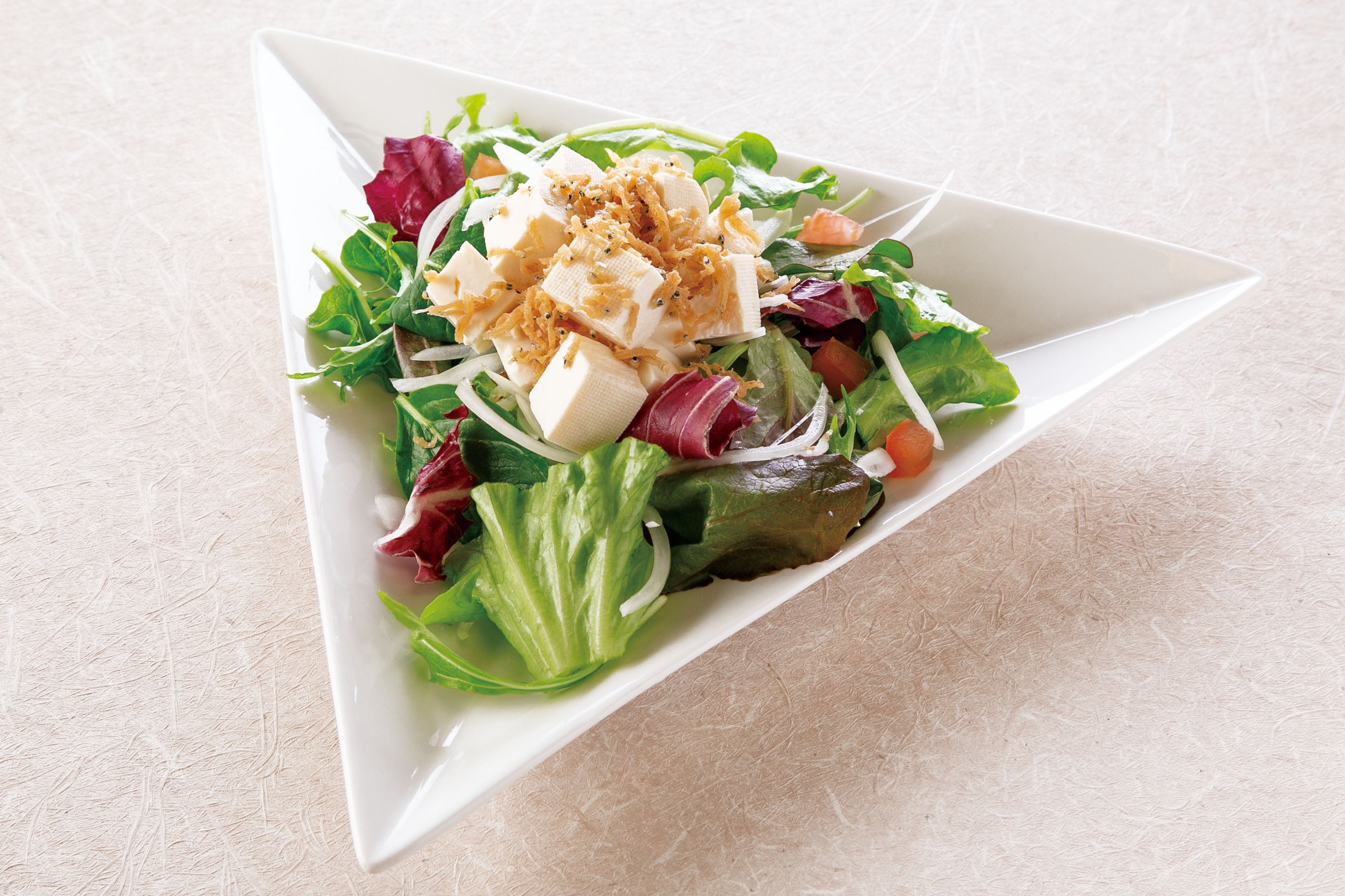 カリカリしらすと豆腐のサラダ