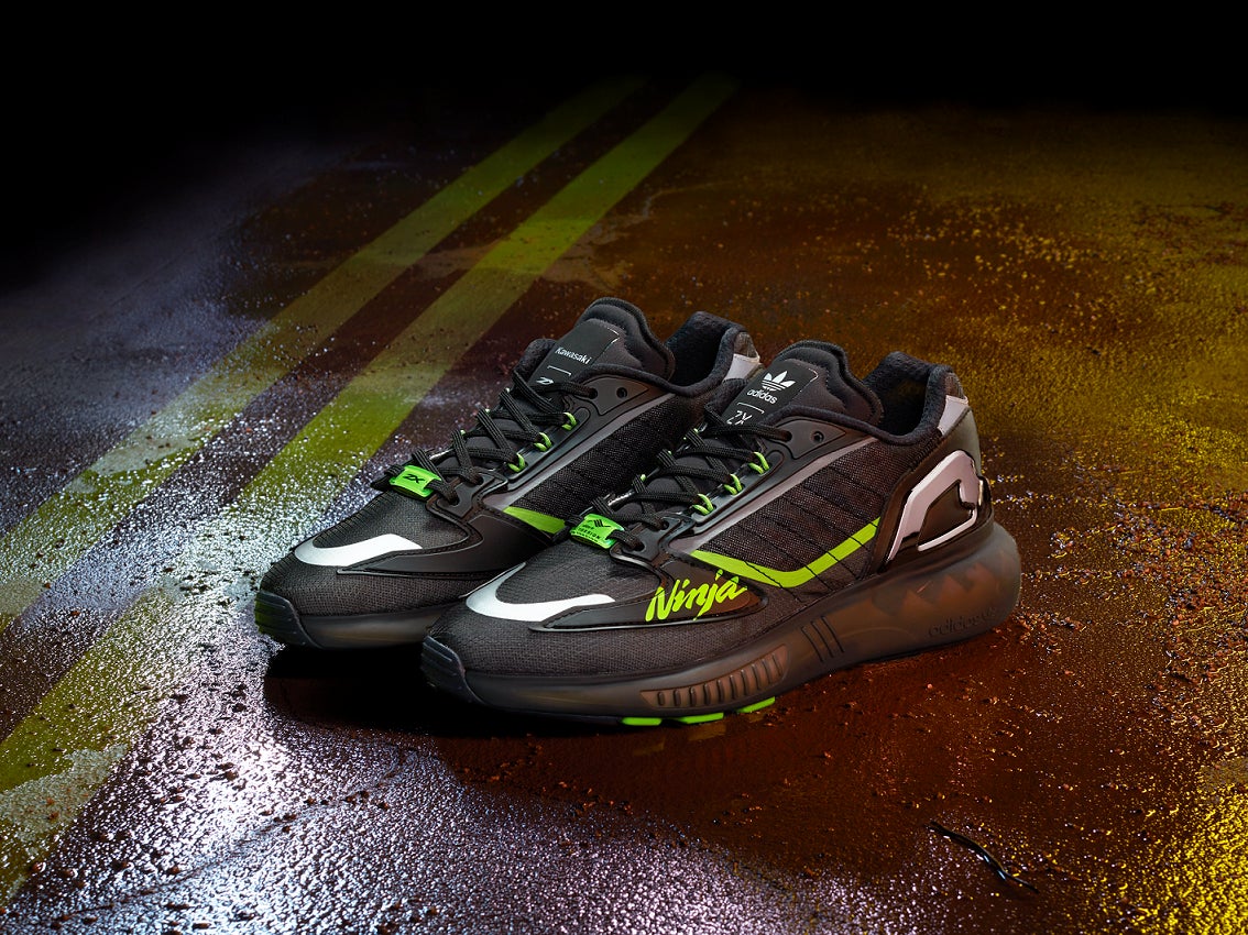 カワサキカラーライディングシューズ カワサキとアディダス 初のコラボレーションスニーカー