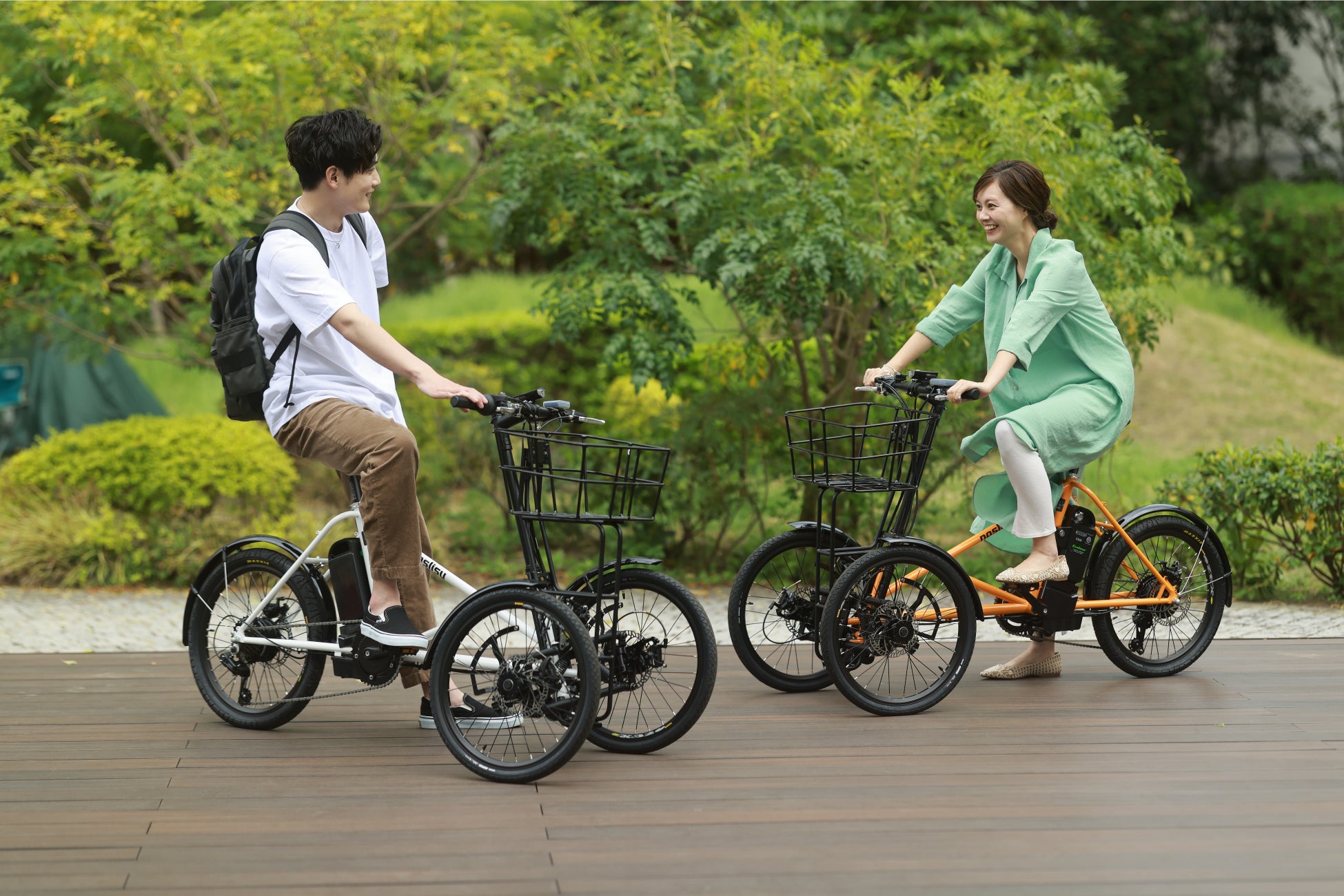 noslisu 電動アシスト自転車仕様 掲載の写真は、実際の製品と使用やカラーが異なる場合があります。