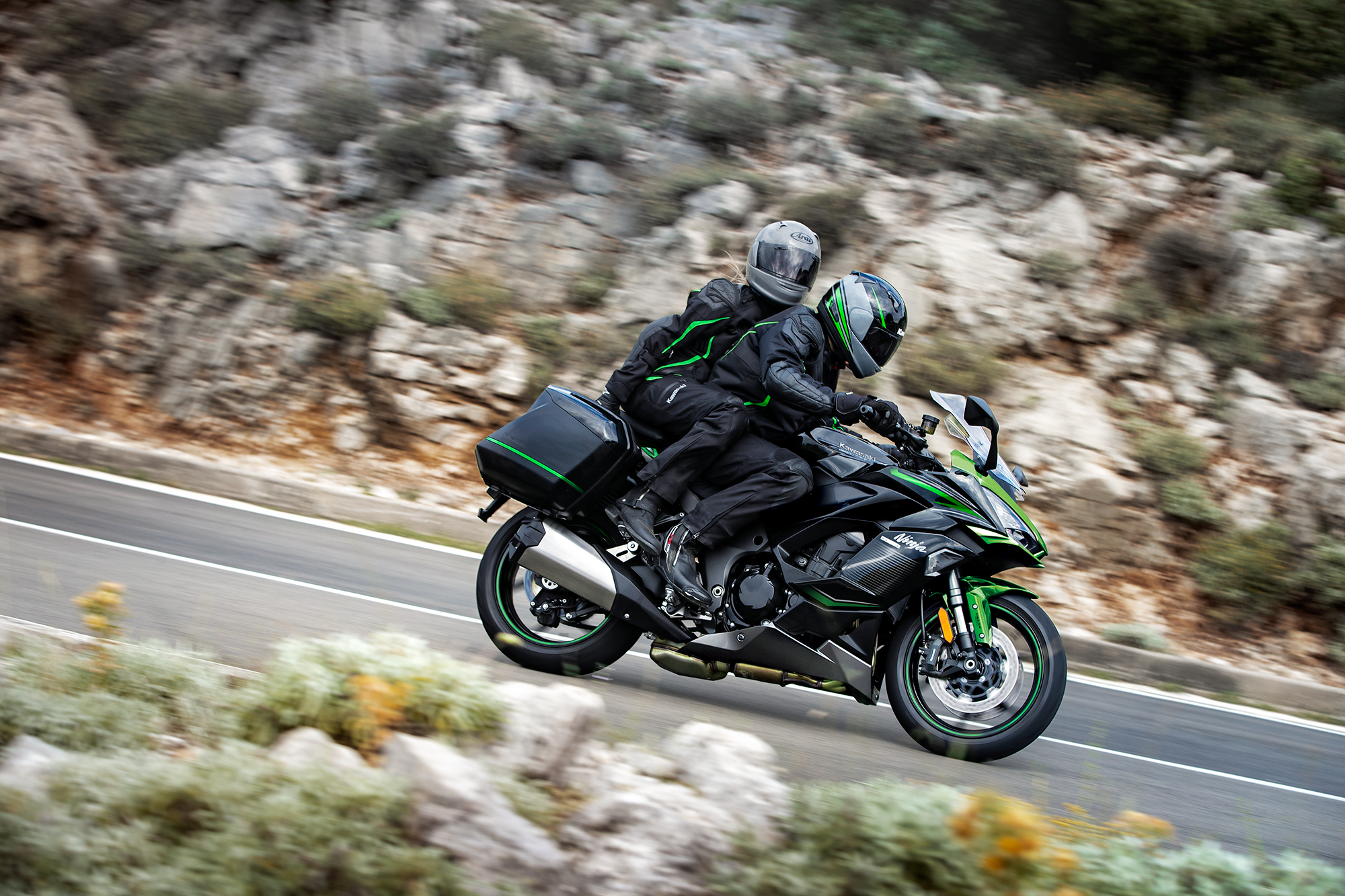 カワサキから「Ninja 1000SX」Newカラー登場。7月15日（金）発売
