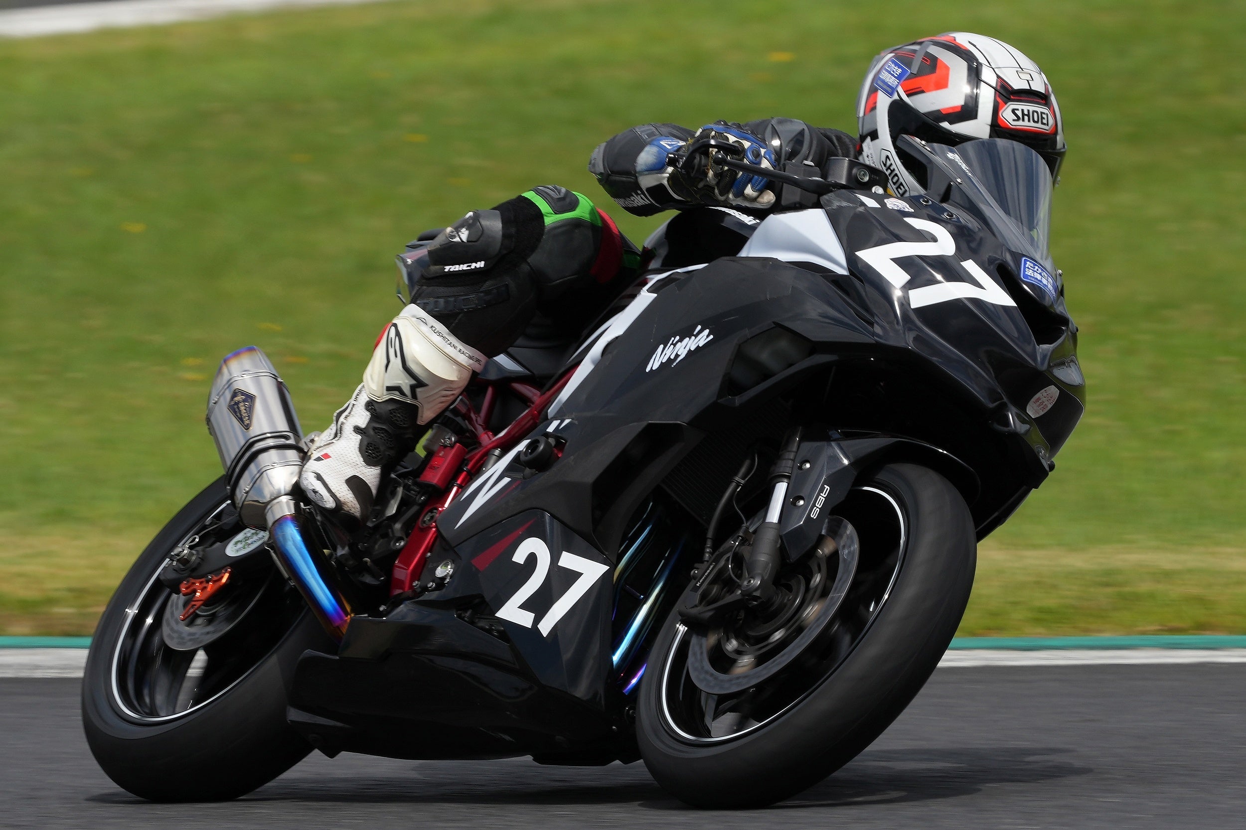 1位 松村選手（チームたかさき&ライムグリーン）