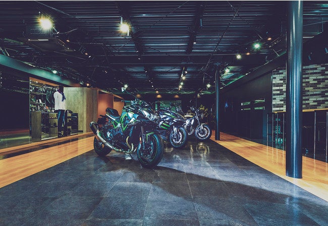 カワサキ プラザ内観イメージ