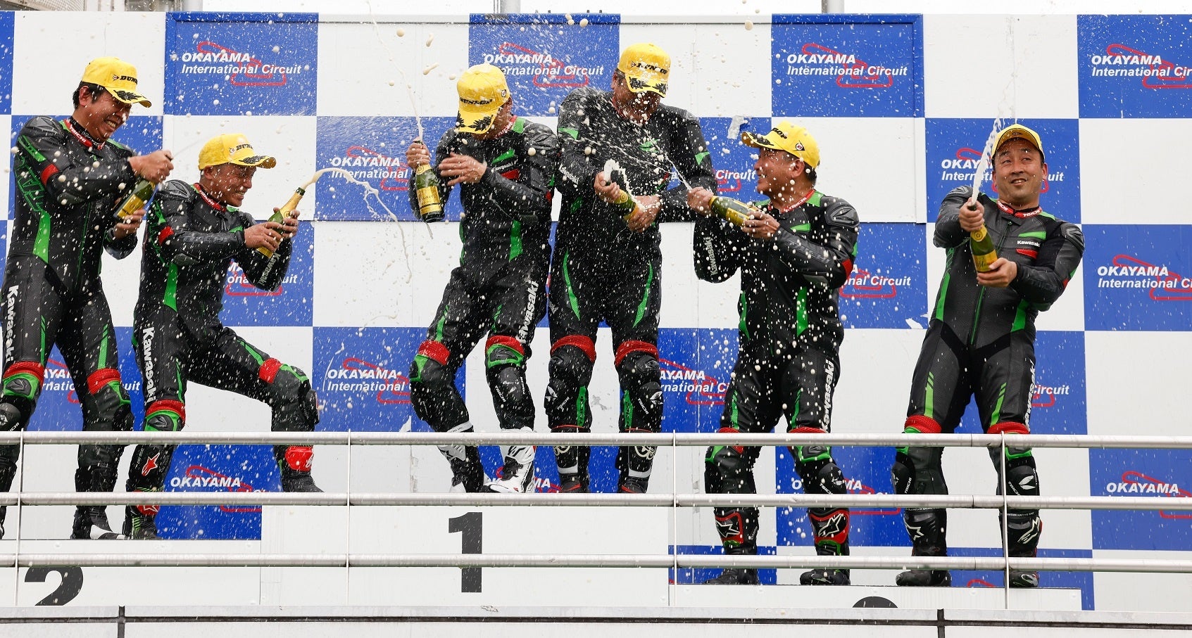 ATOMIC RACING TEAM STAFF リバーシブルジャケット L Ninja Team Green Cup/Trial用 新サービス！レーシングスーツの