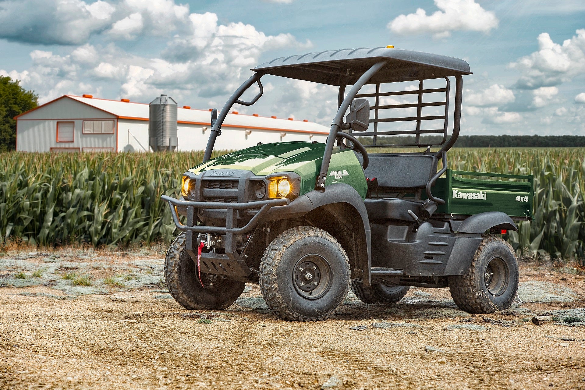 MULE SX 4x4 ※画像は実際の仕様と異なる場合があります。