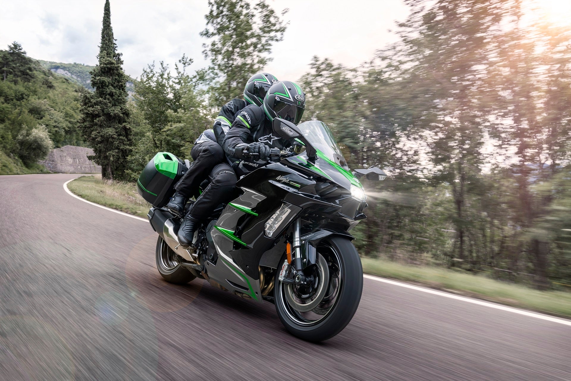 Ninja H2 SX SE ※実際の仕様と異なる場合があります。