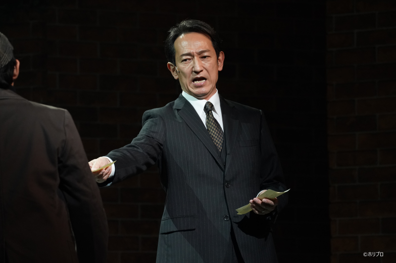 ミスター・ライオンズ役 鈴木壮麻