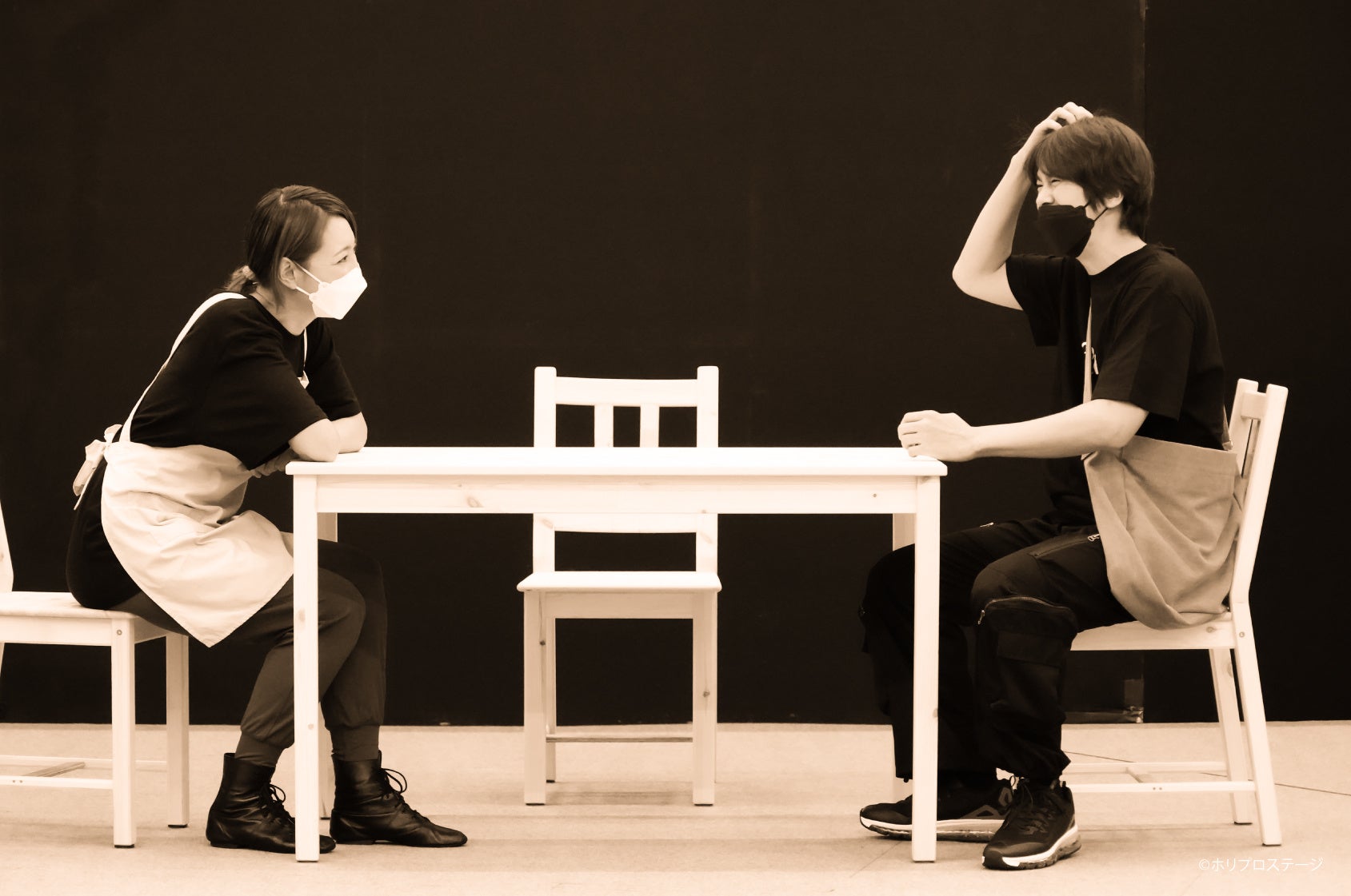 左から）母 柚希礼音、ぼく 浦井健治