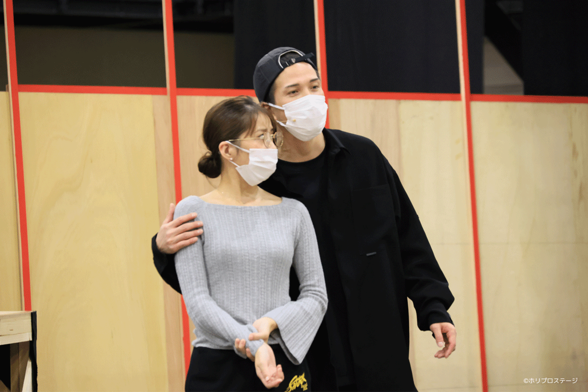 ♪56人の女たち　綺咲愛里、　廣瀬友祐