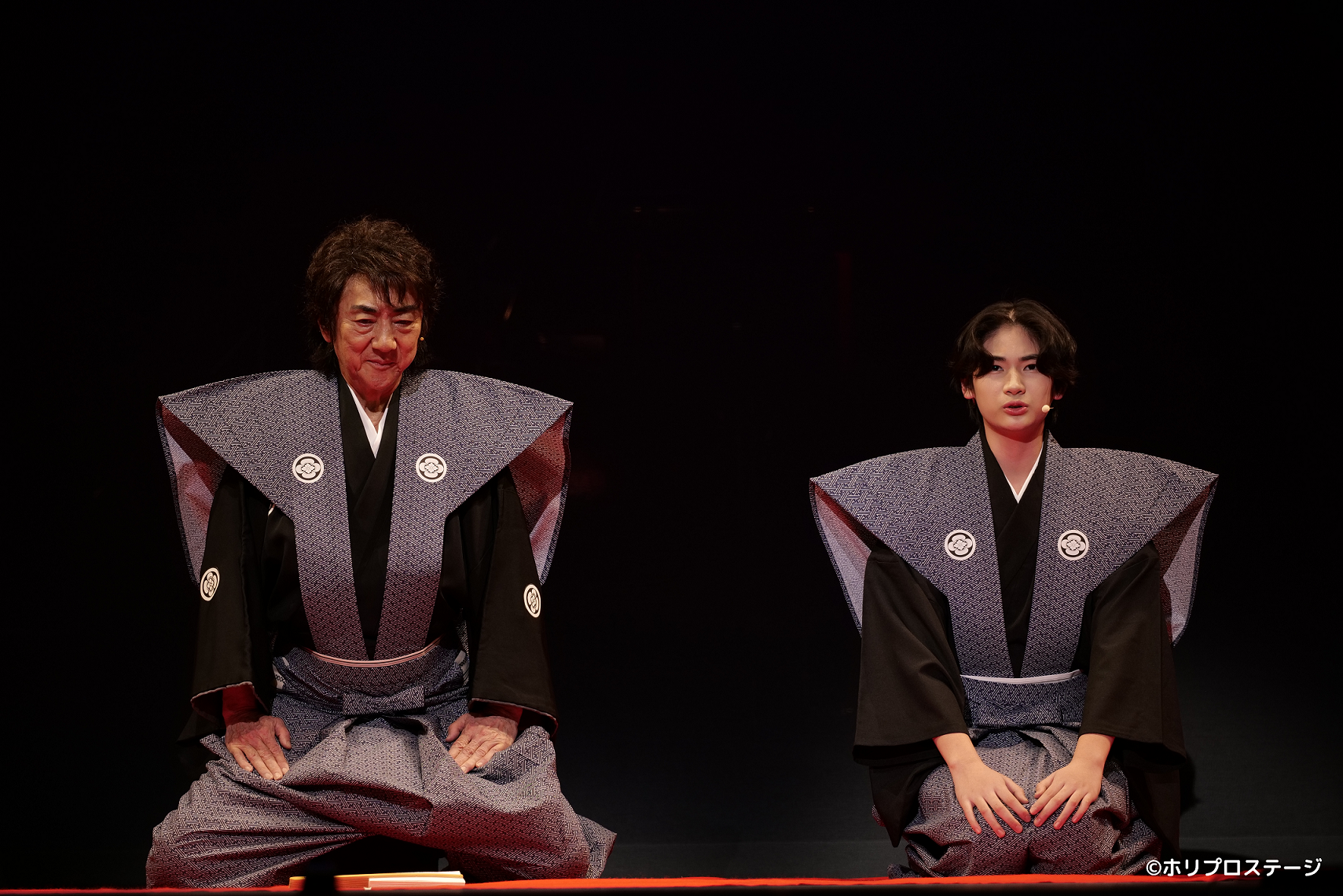 左より）市村正親、市村優汰