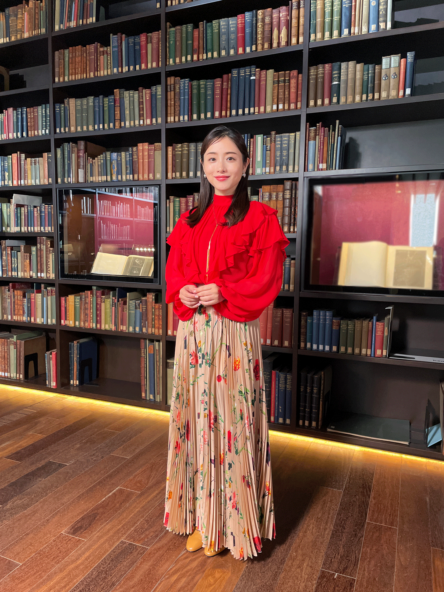 特別番組ナビゲーターの石原さとみ