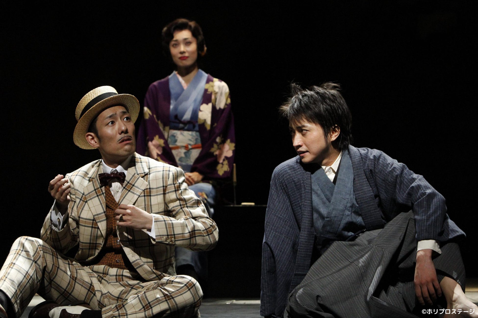 左より)中村勘九郎、吹石一恵、藤原竜也 撮影:渡部孝弘