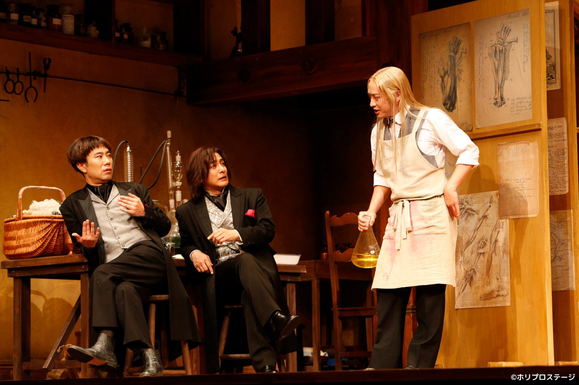 左より)藤井隆、片岡愛之助、迫田孝也  撮影:渡部孝弘