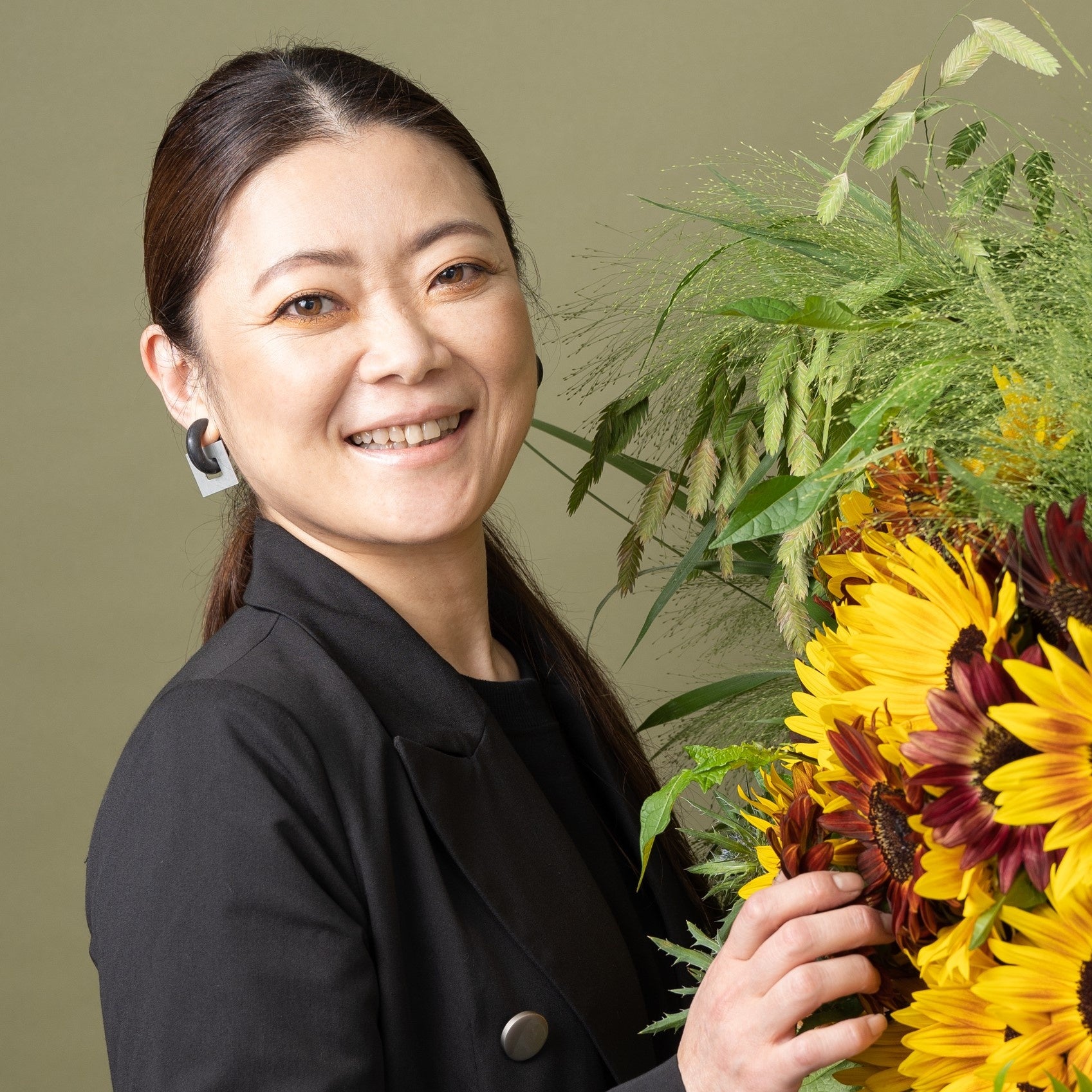 第一園芸 商品販売事業部 フラワーデザイン課　課長 志村 紀子（デザイン担当）