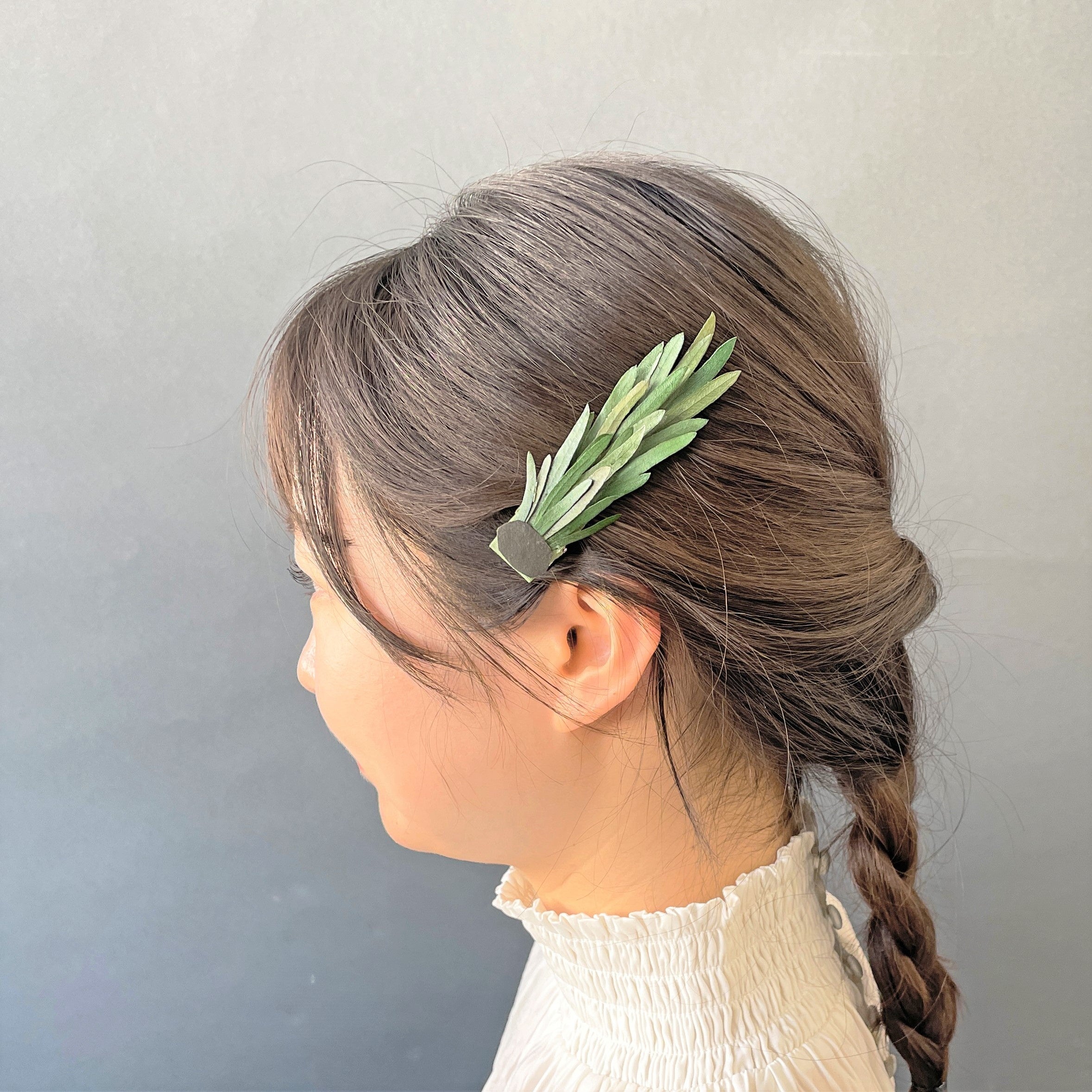 本物の植物を素材に使ったボタニカルアクセサリー『Kunie Katori』から