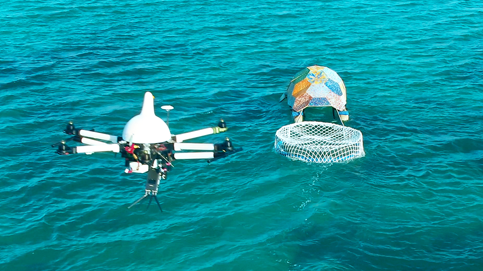 カモメ型ドローンでのごみ回収イメージ