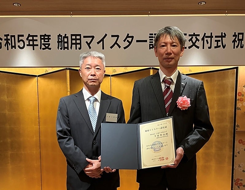 三浦マニファクチャリング 大型生産部:部長 東 清貴(左)、下釜賢治(右)