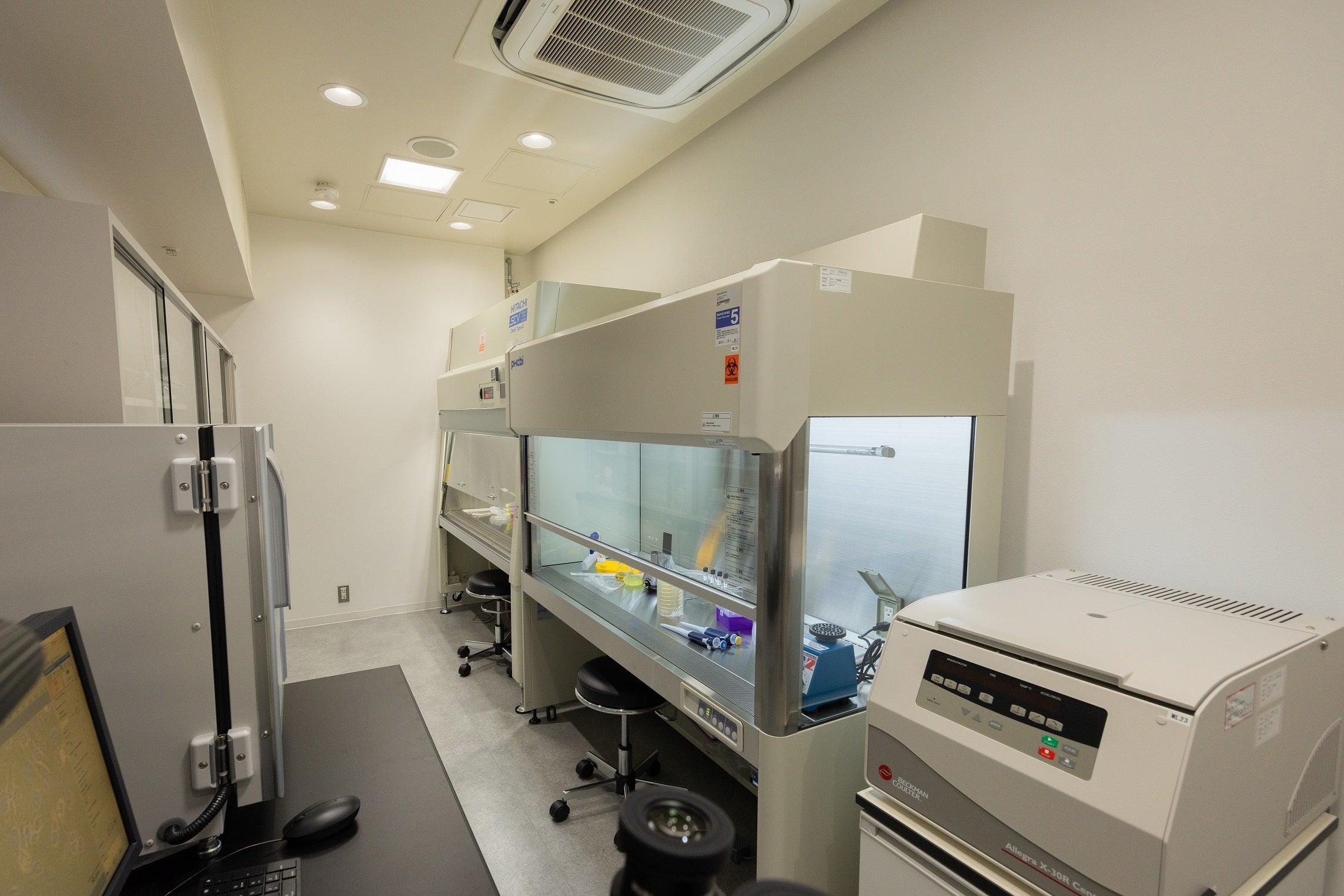 ▲ラボラトリー内の検査機器