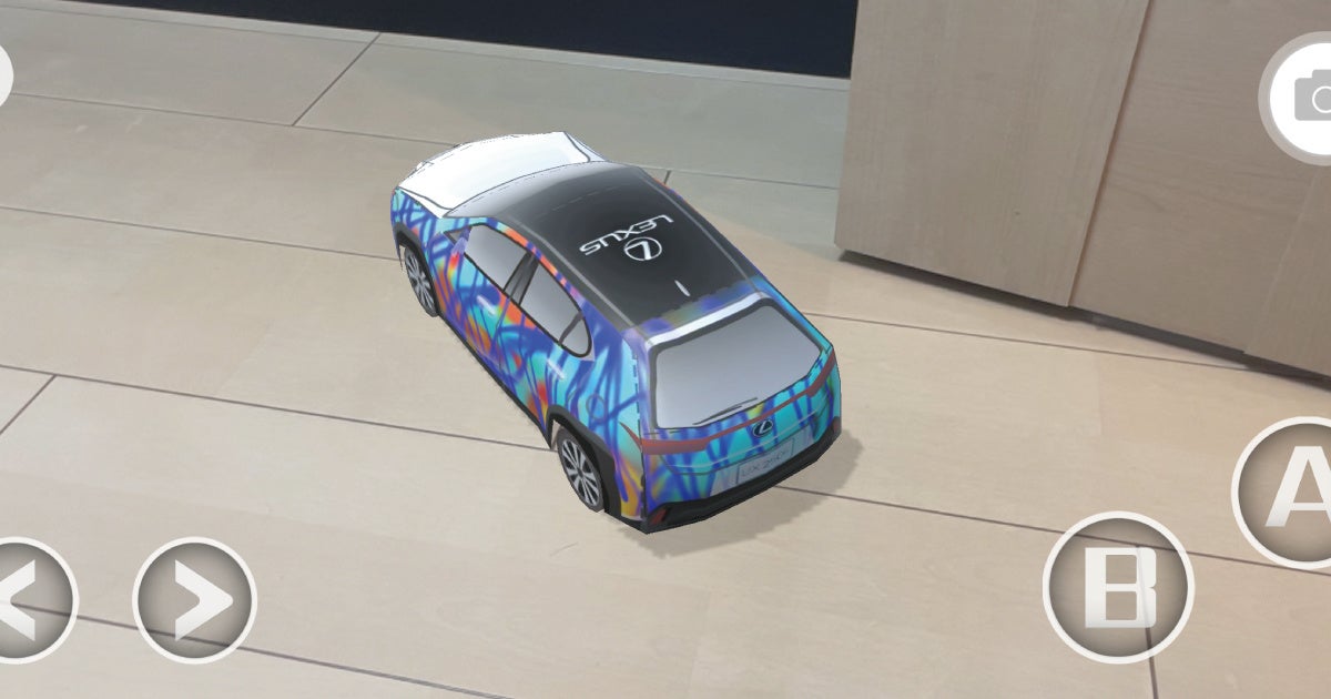 オリジナルカラーの「LEXUS」のラジコンがARでお部屋の中に出現