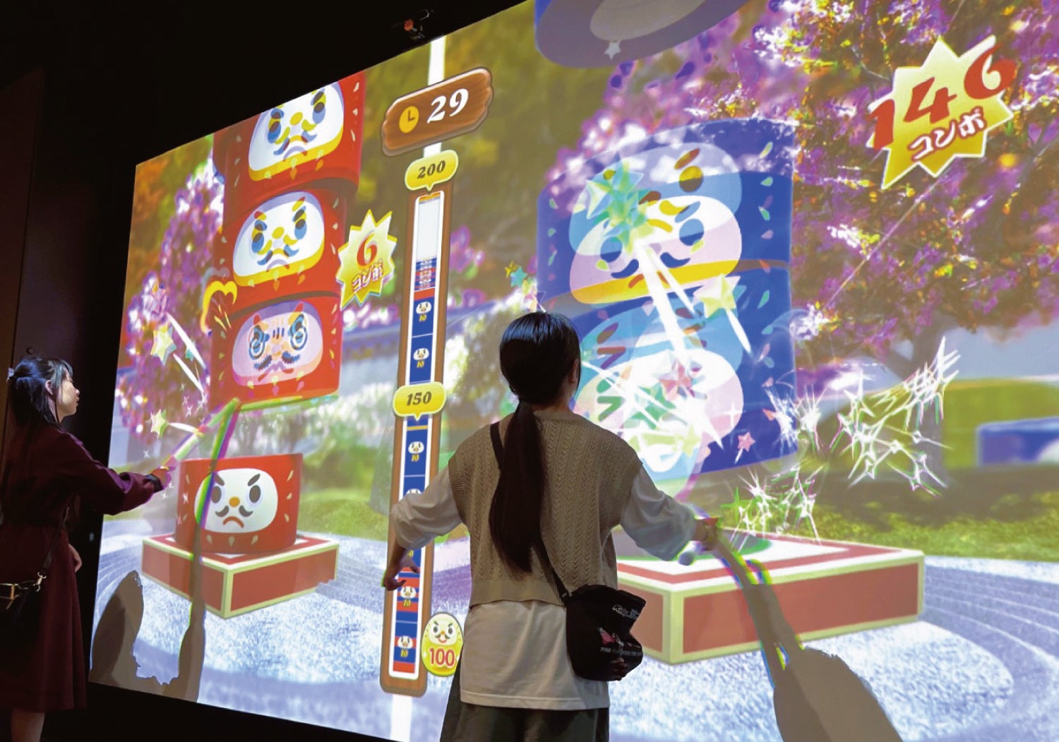 【九州初】だるまを崩さずに打ち飛ばそう！無限だるま落とし「DARUMA INFINITY」